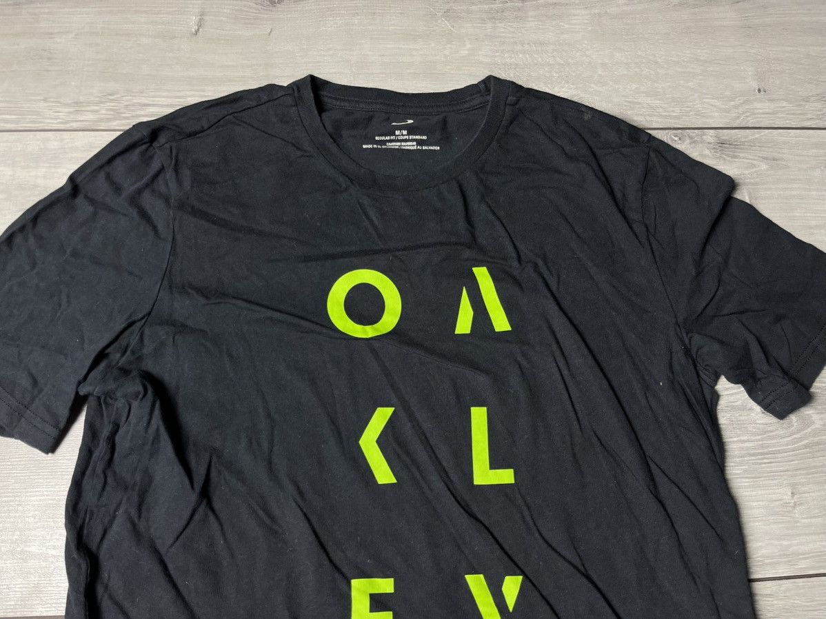 Oakley Oakley Tshirt logo size Medium Size US M / EU 48-50 / 2 - 3 Thumbnail