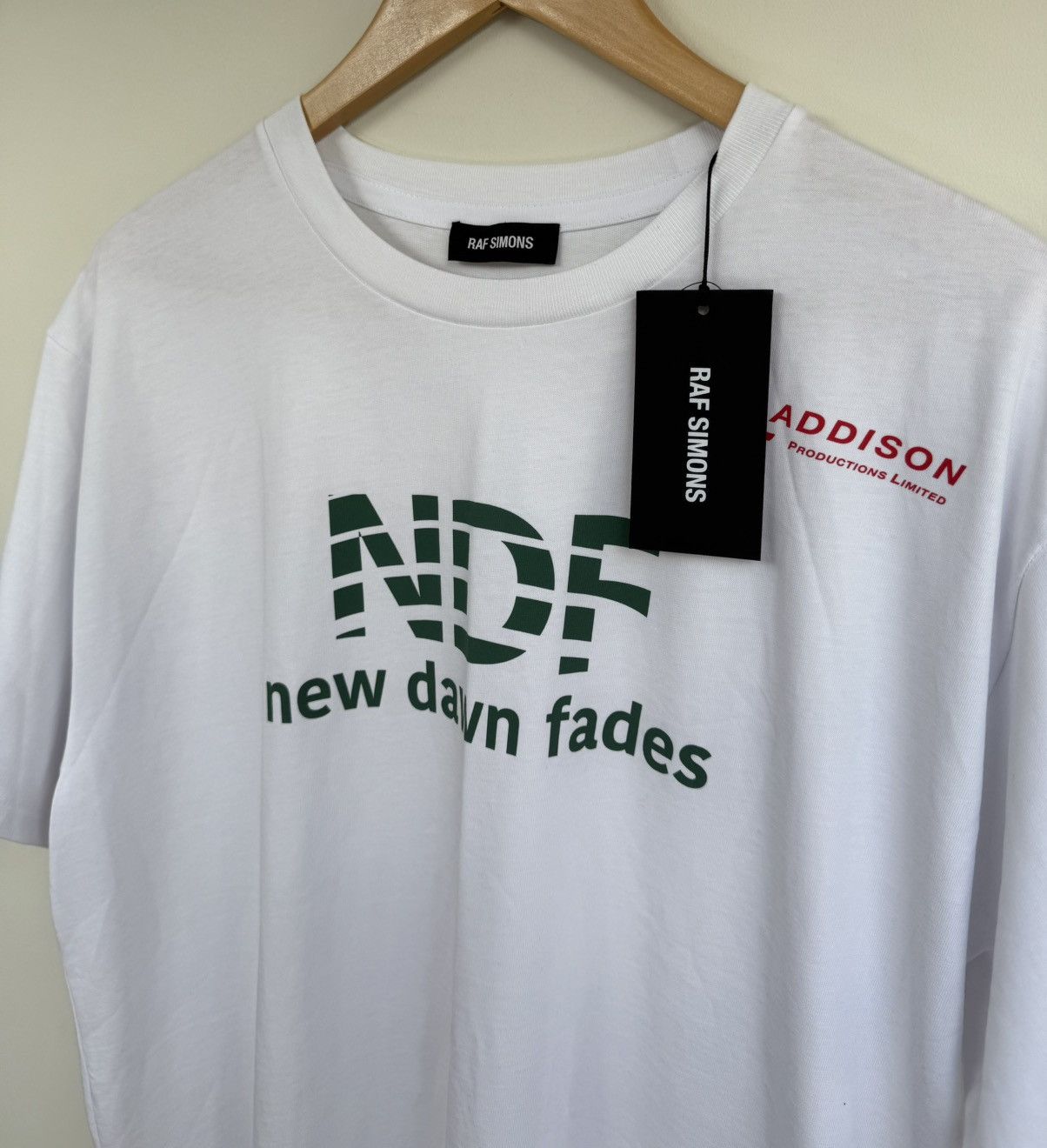 Raf Simons Raf Simons New Dawn Fades Joy Division Medium White Size US M / EU 48-50 / 2 - 2 Thumbnail