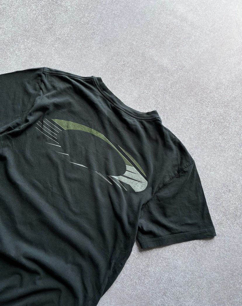 Oakley × Vintage Vintage Oakley Big Logo T-shirt Y2K L Size US M / EU 48-50 / 2 - 2 Thumbnail
