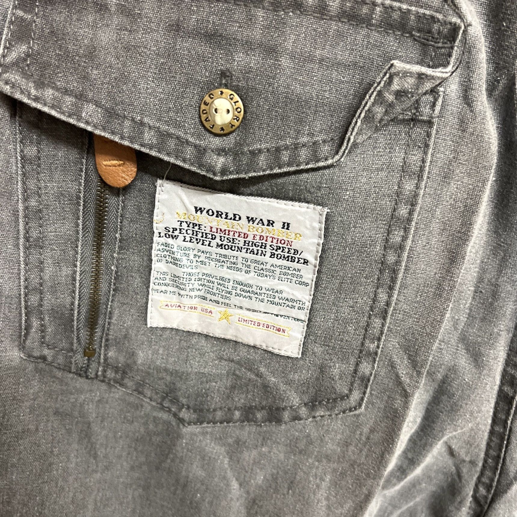 Faded Glory VINTAGE 80s AIR Faded Glory AVIATION Limited Edition Pants 33x32 T28 - Gray Leather Zipper Pockets Button-Up Mens Regular - 80s - 33x32 Size US 33 - 3 Thumbnail