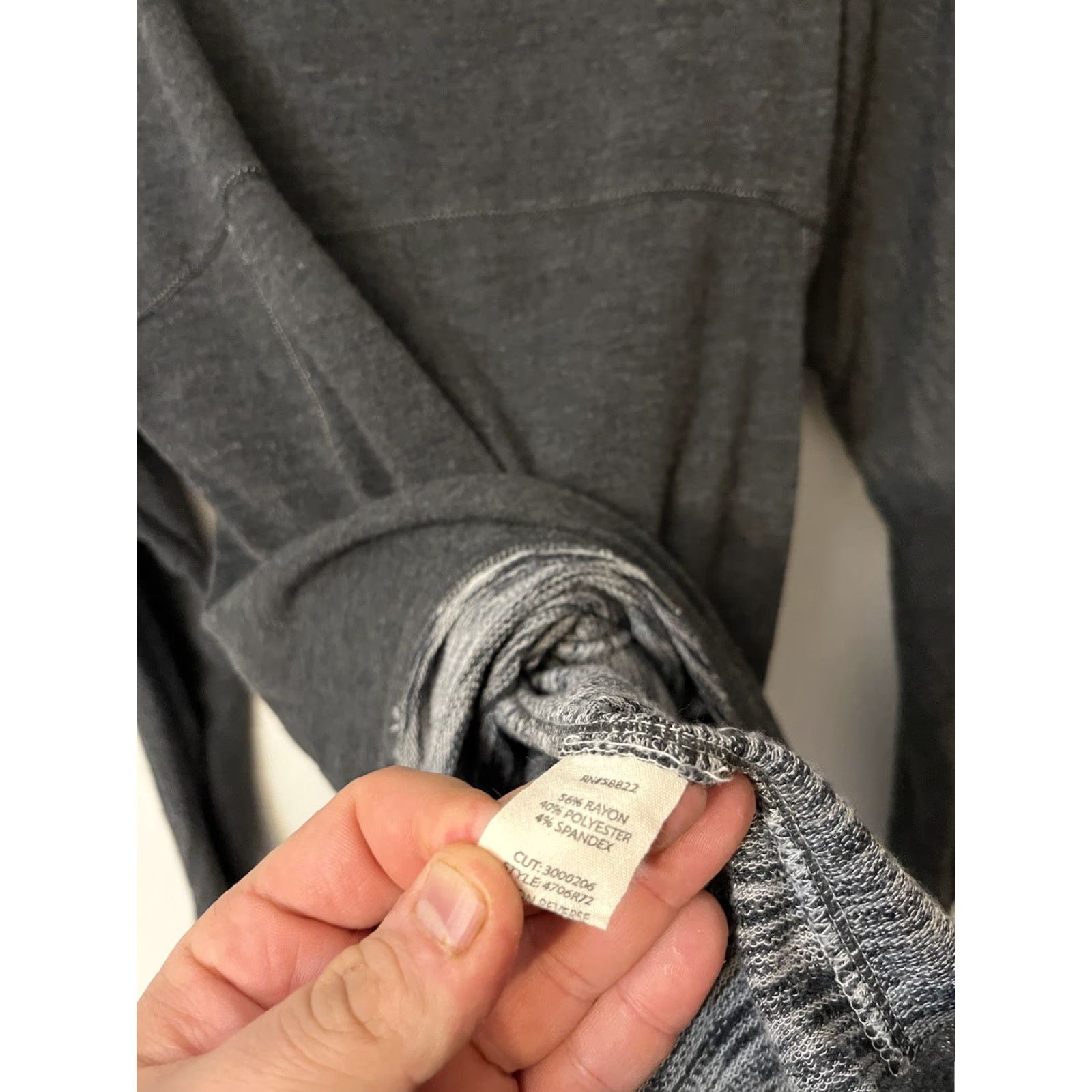 Vintage Max Studio Pullover Shirt Women’s Crewneck Knit Long Sleeve Black Medium - Casual Workwear Travel Preppy Size M / US 6-8 / IT 42-44 - 2 Thumbnail