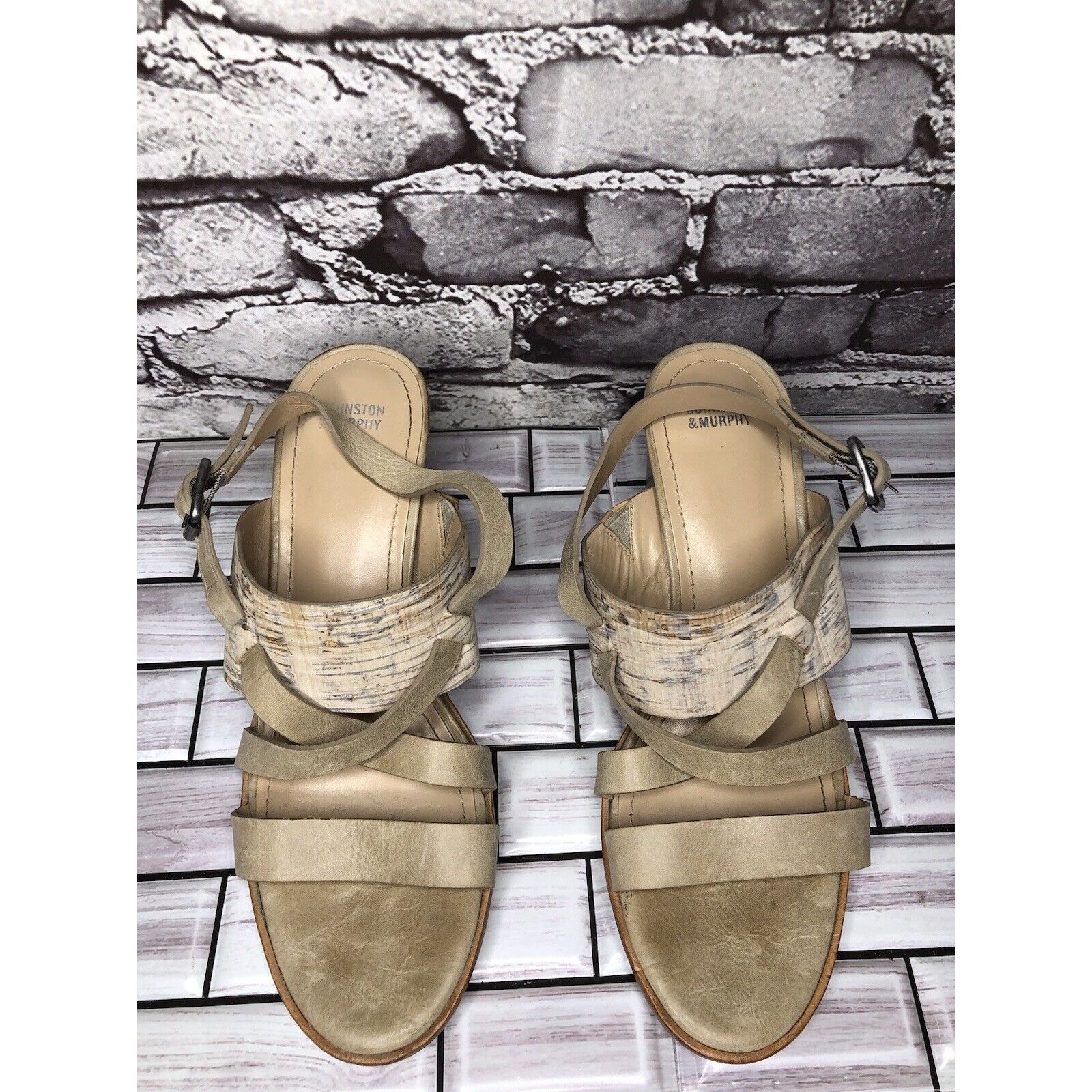 Johnston & Murphy Johnston & Murphy Kayla Taupe Leather Heel Strappy Sandals W Size US 9 / IT 39 - 16 Thumbnail