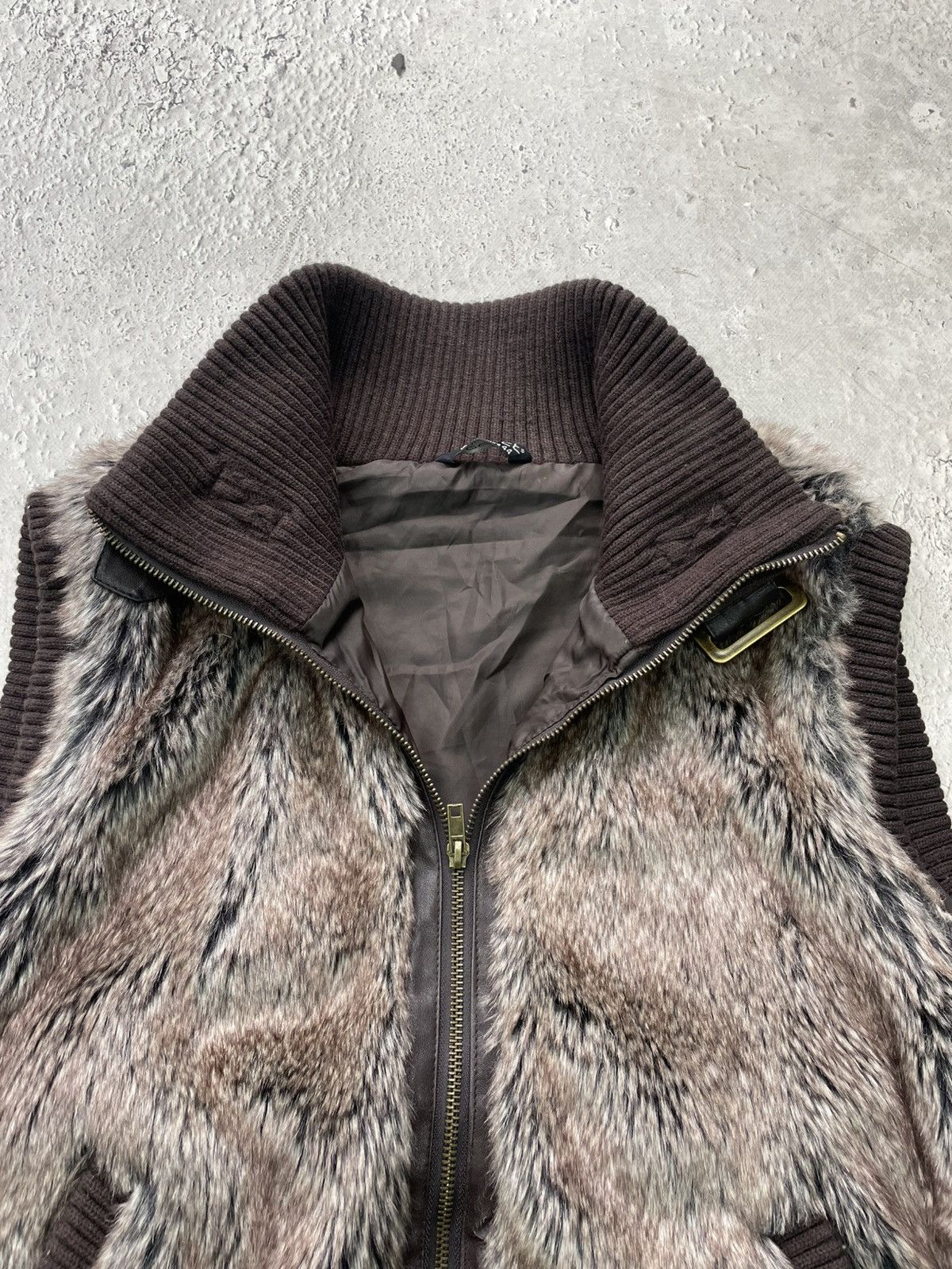 If Six Was Nine 2000s fur JACKET CROPPED HYSTERICGLAMOUR Y2K BOMBER RARE Size US M / EU 48-50 / 2 - 7 Thumbnail