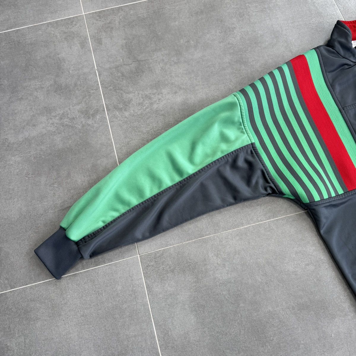 Puma Vintage Puma Track Suit Set Jacket / Joggers 80s 90s Y2K Size US S / EU 44-46 / 1 - 3 Thumbnail