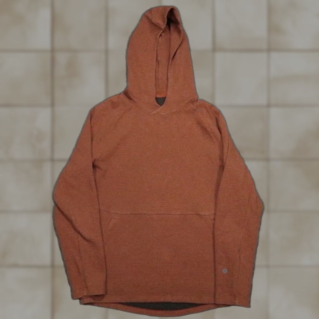 Lululemon Lululemon Hoodie Mens Small Rust Orange At Ease Pullover Long Sleeve Performance Shirt Size US S / EU 44-46 / 1 - 1 Thumbnail