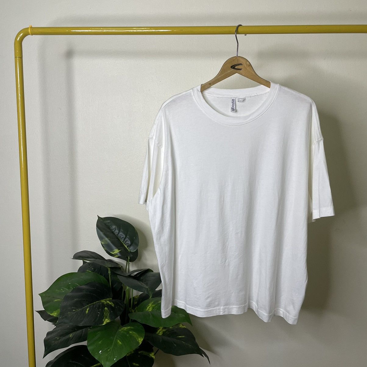 H&M Y2K H&M Oversized Blank T Shirt Kanye West Style Size US L / EU 52-54 / 3 - 1 Thumbnail