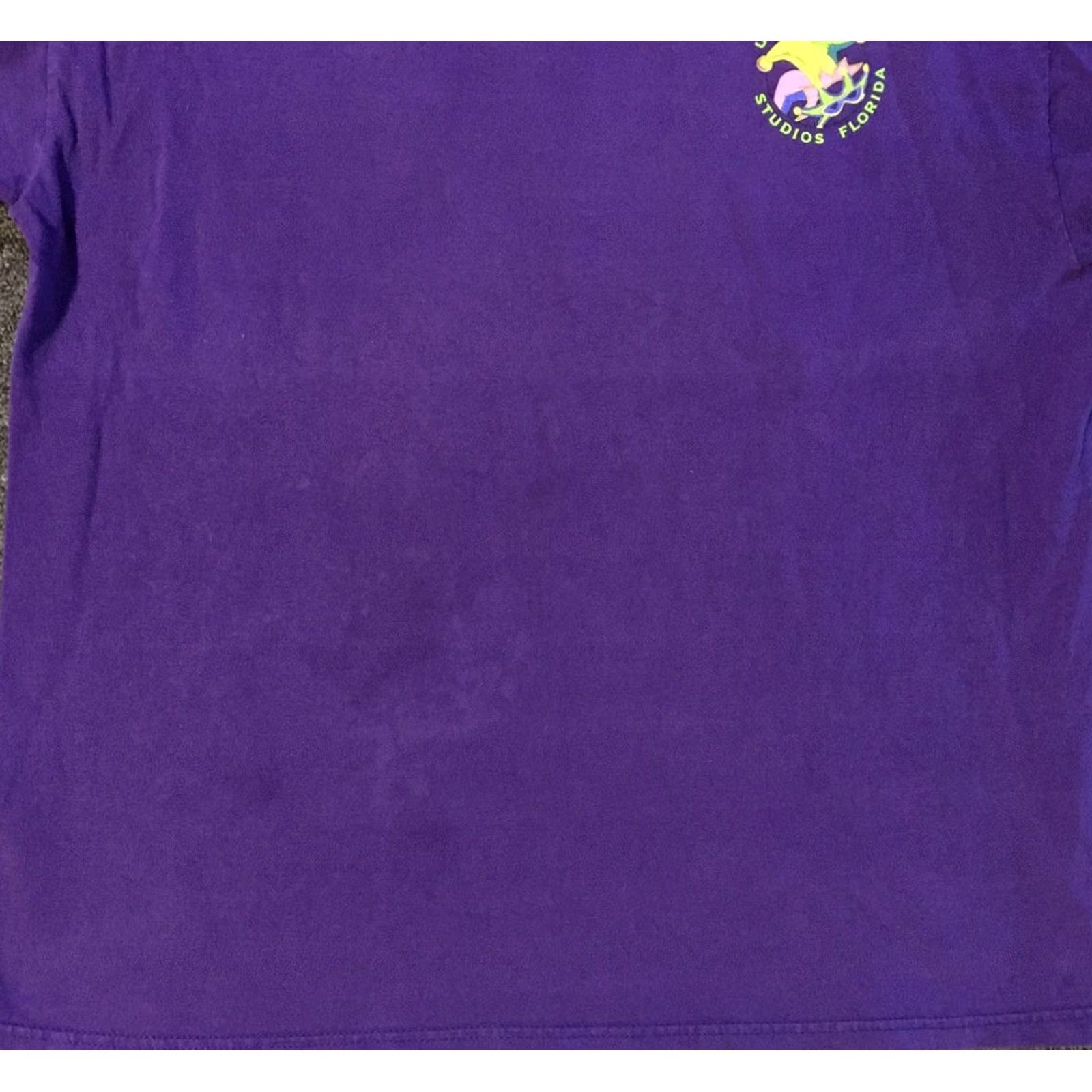 Vintage VINTAGE Universal Studios Mardi Gras 2003 Faded Shirt L Purple Mens Graphic Tee Beads Grunge 90s Size US L / EU 52-54 / 3 - 5 Thumbnail