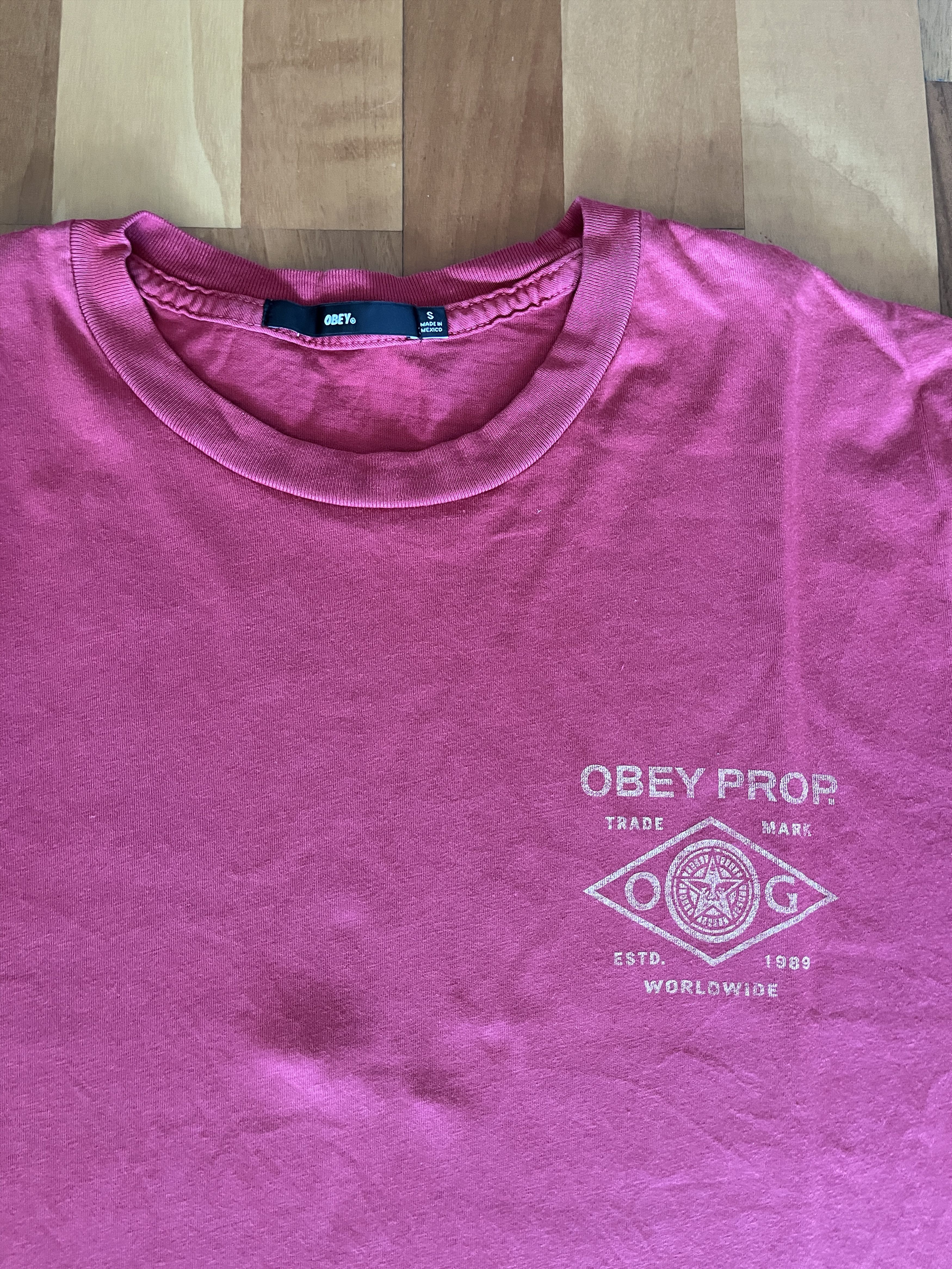 Obey Obe Shirt with back print Size US S / EU 44-46 / 1 - 2 Thumbnail