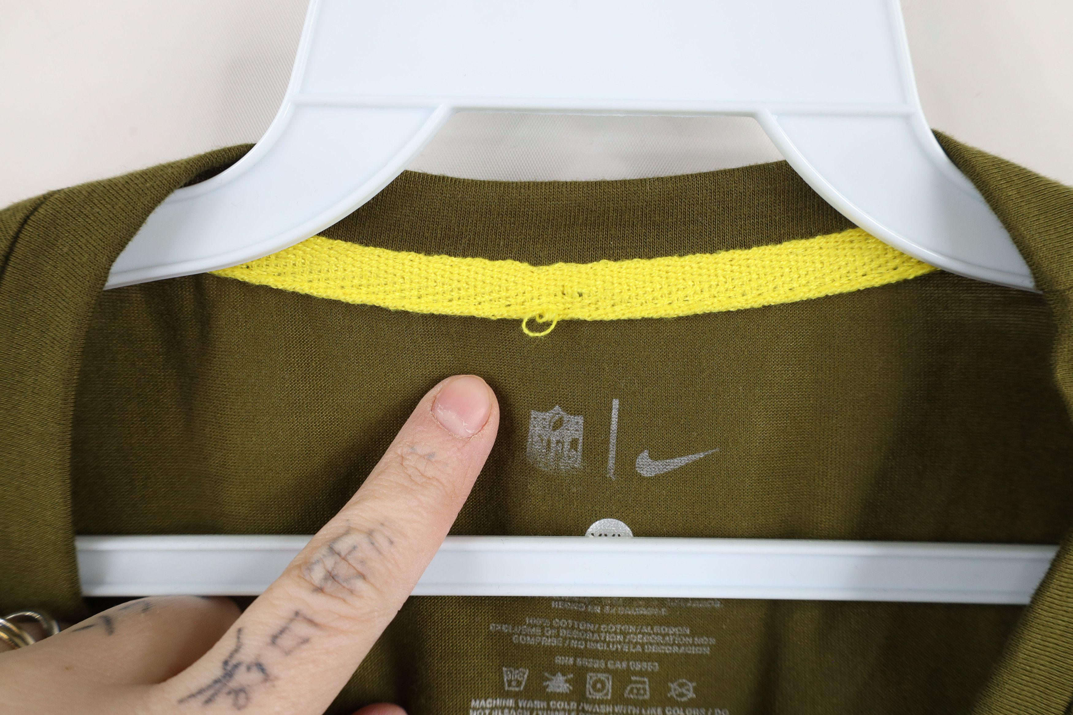 Nike × Vintage Nike To Service Detroit Lions Football Short Sleeve T-Shirt Size US XXL / EU 58 / 5 - 7 Thumbnail