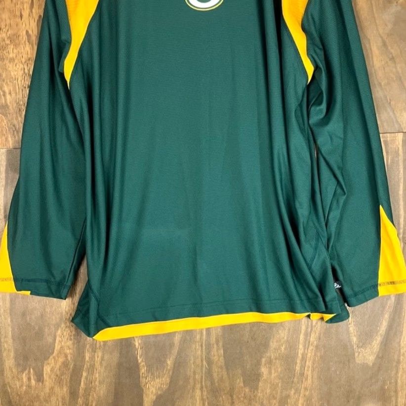 NFL NFL Team Apparel Mens Shirt Green Bay Packers Logo Long Sleeve XL Size US XL / EU 56 / 4 - 3 Thumbnail