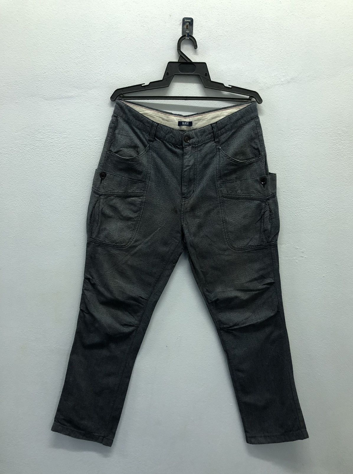 Vintage Vintage Navy Cargo Pants Size US 34 / EU 50 - 1 Thumbnail