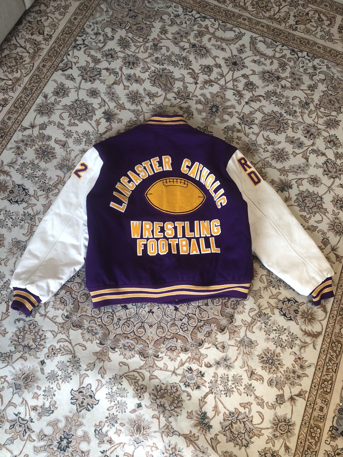 Vintage VINTAGE LANCASTER CATHOLIC WRESTLING FOOTBALL VARSITY JACKET Size US L / EU 52-54 / 3 - 11 Thumbnail
