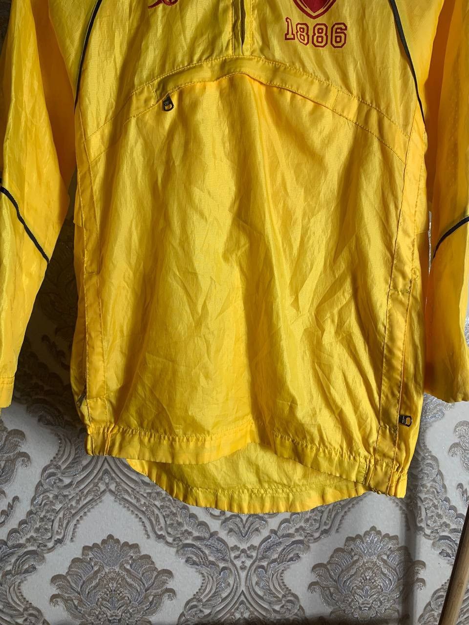 Vintage VERY RARE ARSENAL LONDON ENGLAND SOCCER JERSEY LIGHT JACKET Size US S / EU 44-46 / 1 - 3 Thumbnail