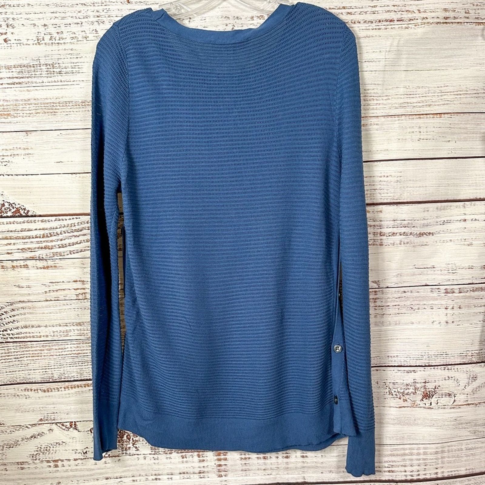 Loft Ann Taylor LOFT Blue Sweater with Side Buttons, EUC Medium Size M / US 6-8 / IT 42-44 - 9 Thumbnail