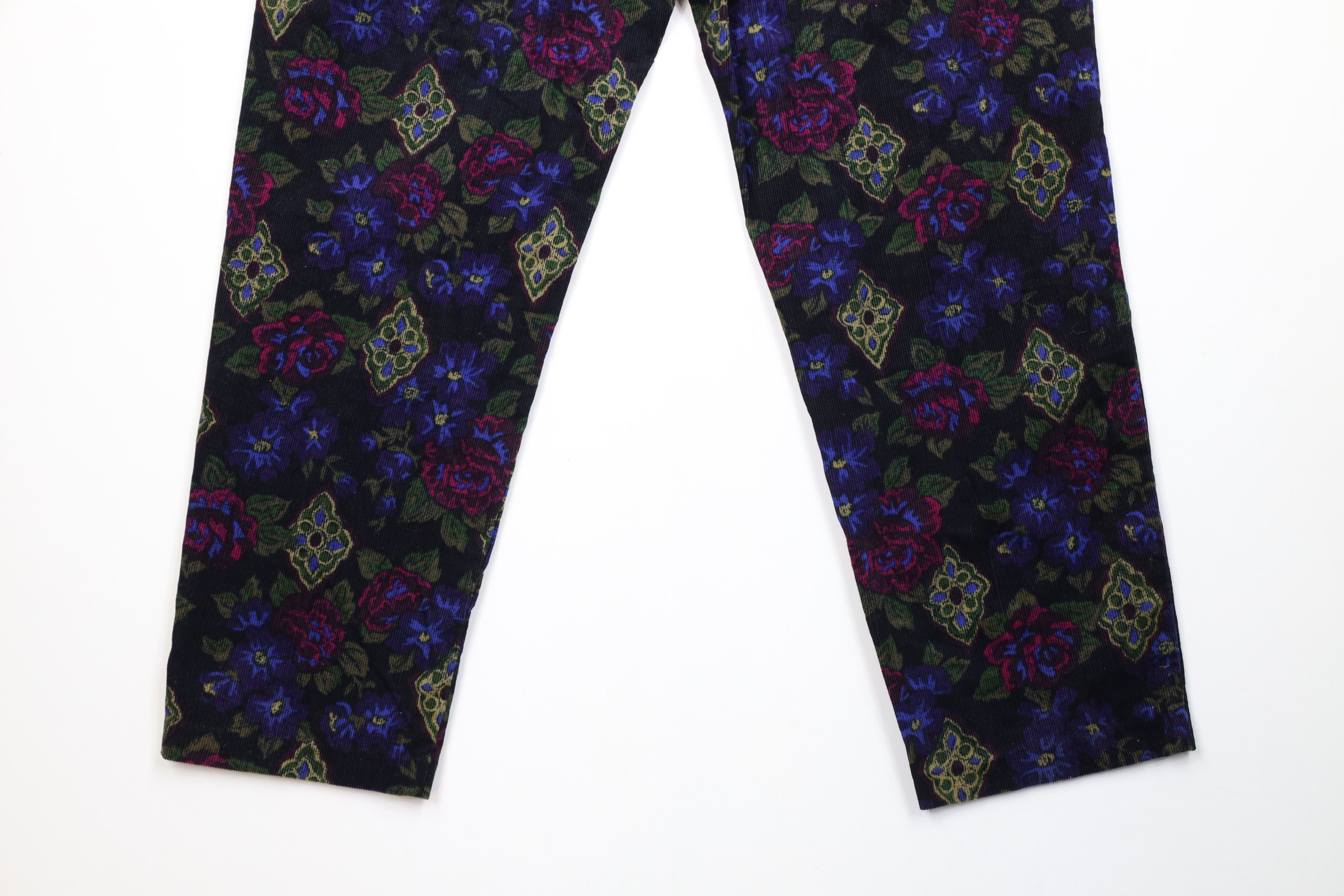 Vintage Vintage 90s Streetwear All Over Print Corduroy Pants USA Size 40" / US 18 - 12 Thumbnail