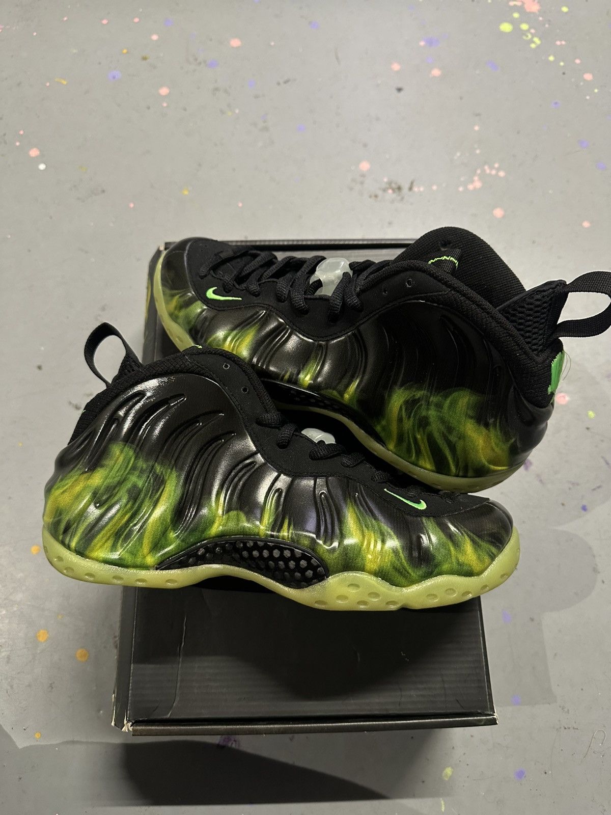 Nike Nike Air Foamposite One 'ParaNorman'. Size US 8 / EU 41 - 1 Thumbnail