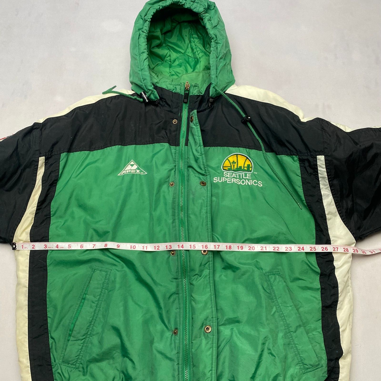 Apex One × NBA × Vintage Vintage 90s Seattle Supersonics Apex One Jacket Men's XL NBA Size US XL / EU 56 / 4 - 7 Thumbnail