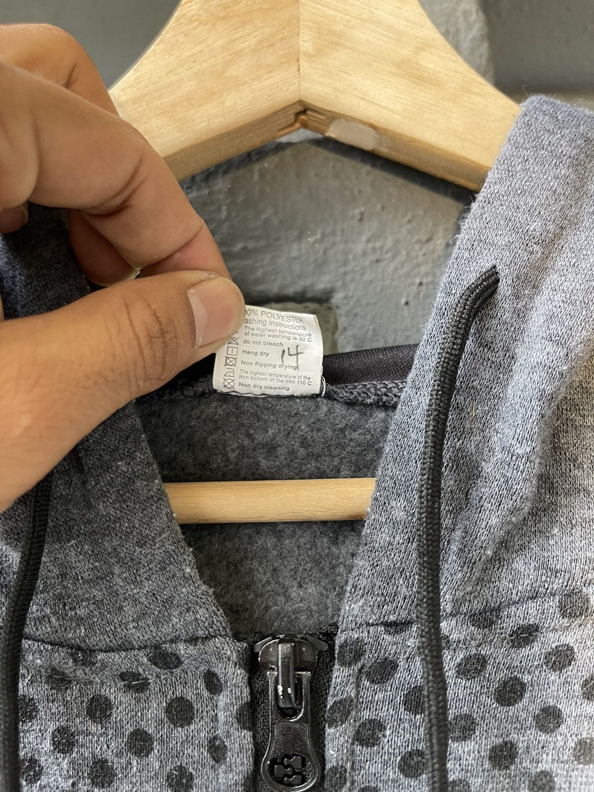 Vintage Discovery Hoodies zipper 📸 Size US XL / EU 56 / 4 - 4 Thumbnail