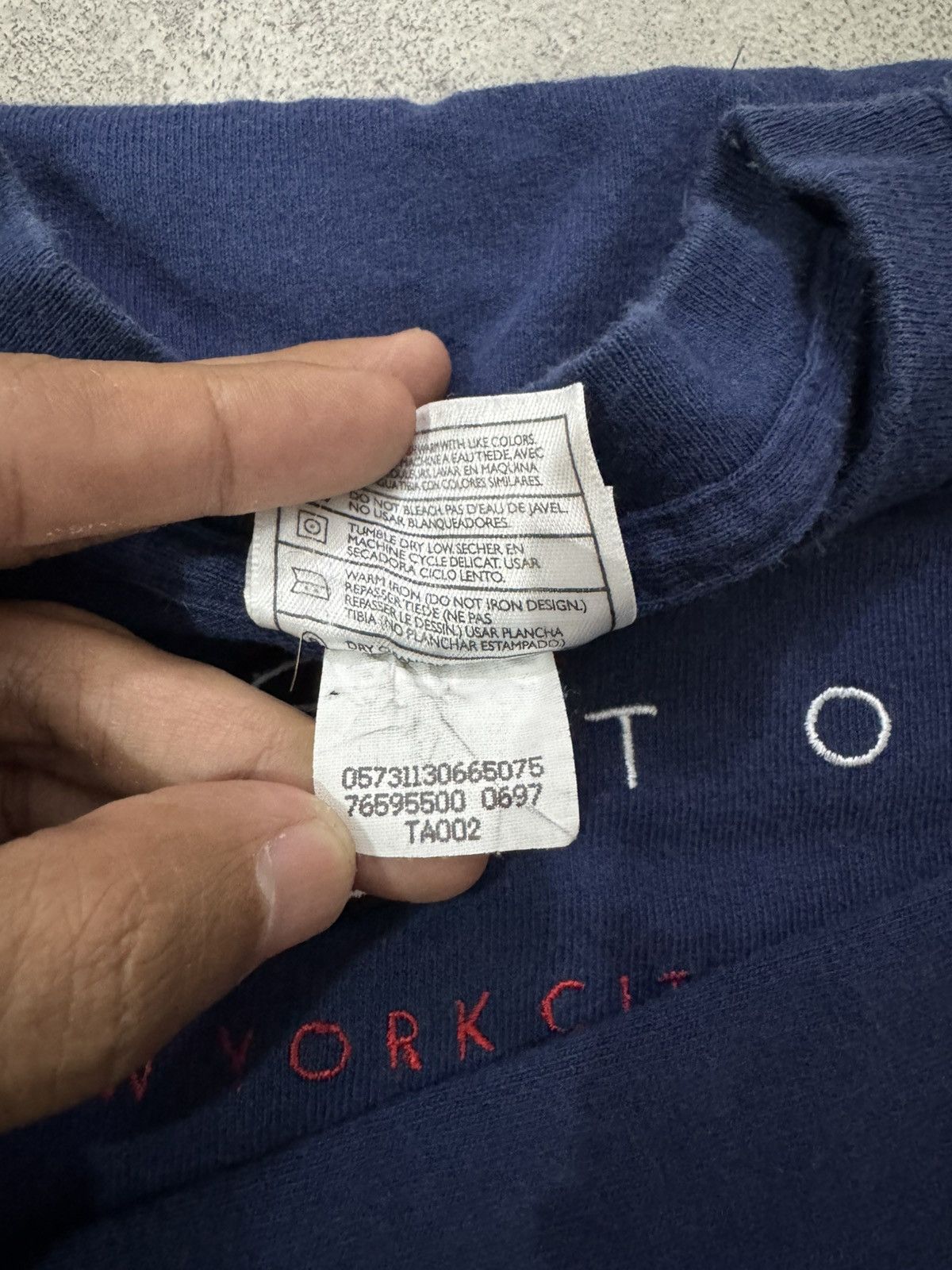 Nike VINTAGE 90’S NIKE TOWN T-SHIRT Size US L / EU 52-54 / 3 - 8 Thumbnail