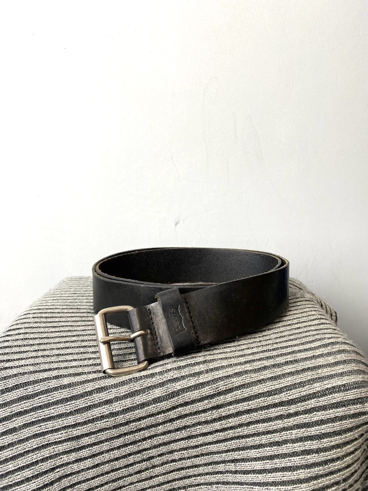 Levi's Vintage Levi’s Leather Belt Size ONE SIZE - 1 Thumbnail