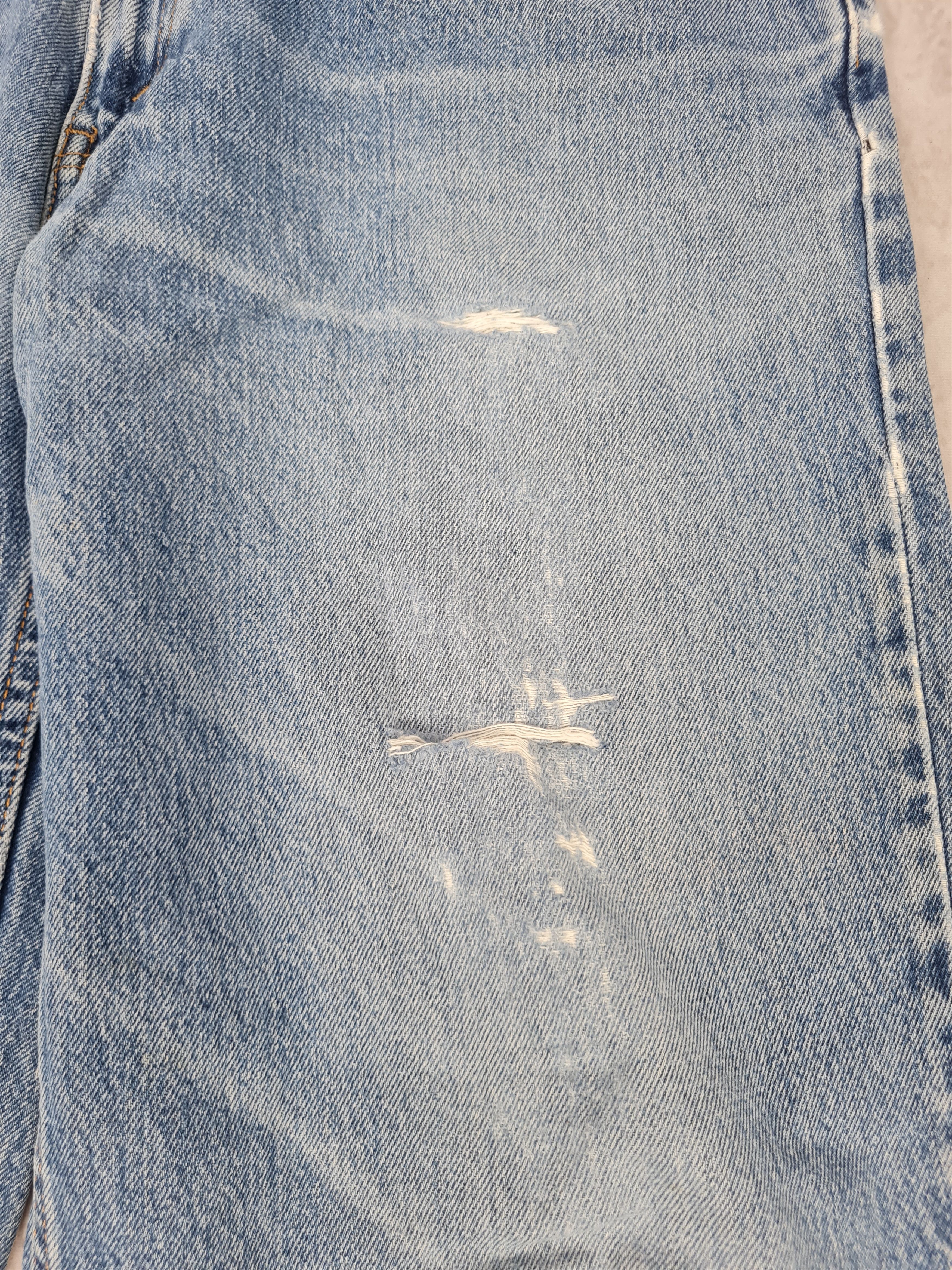 Levi's Vintage Clothing Vtg 90's LEVIS Ripped Faded Stain Jeans L0364 Size 36X31.5 Size US 36 / EU 52 - 6 Thumbnail