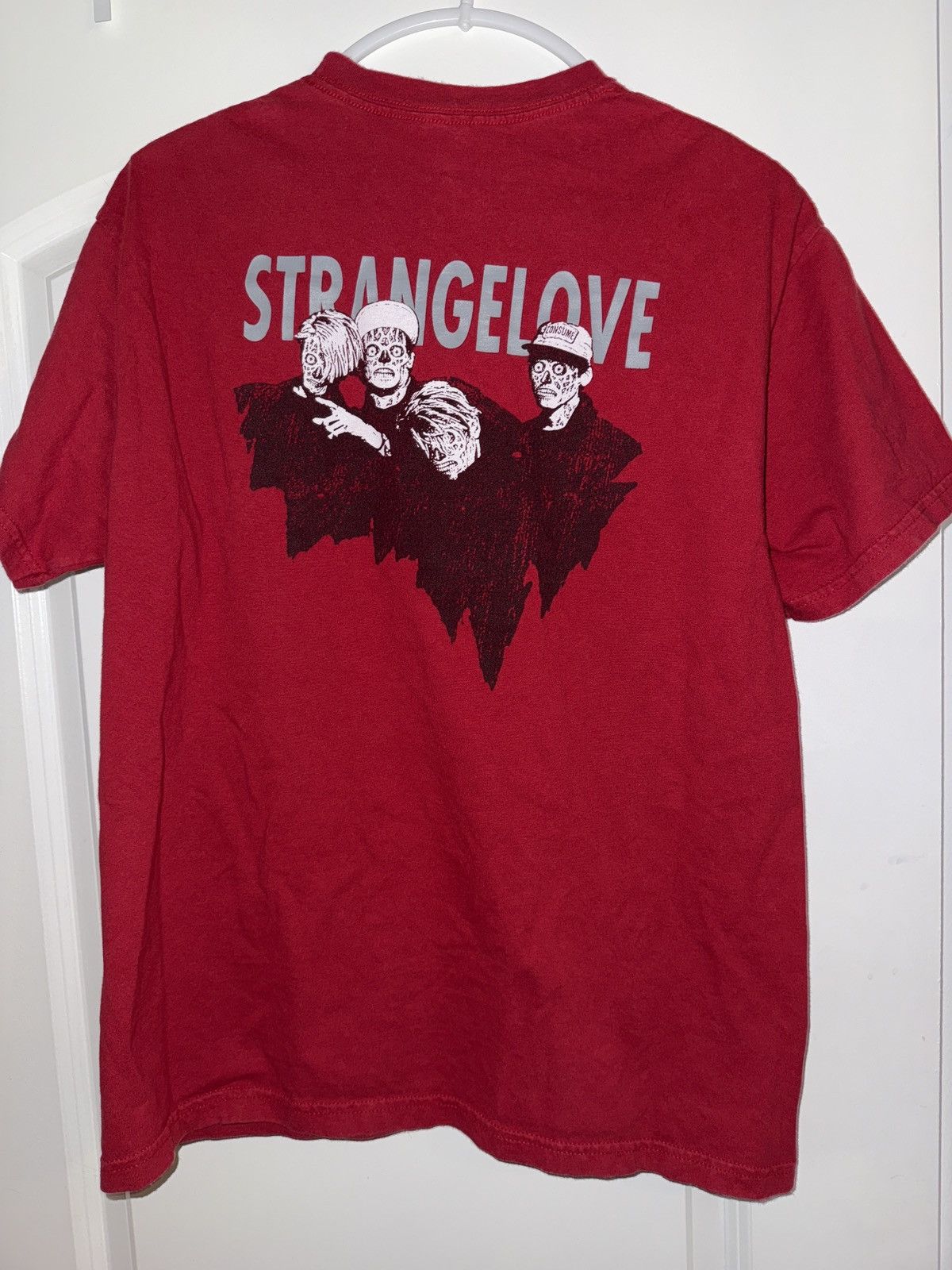 StrangeLove Skateboards Strangelove skateboards “they live” t shirt Size US L / EU 52-54 / 3 - 2 Thumbnail