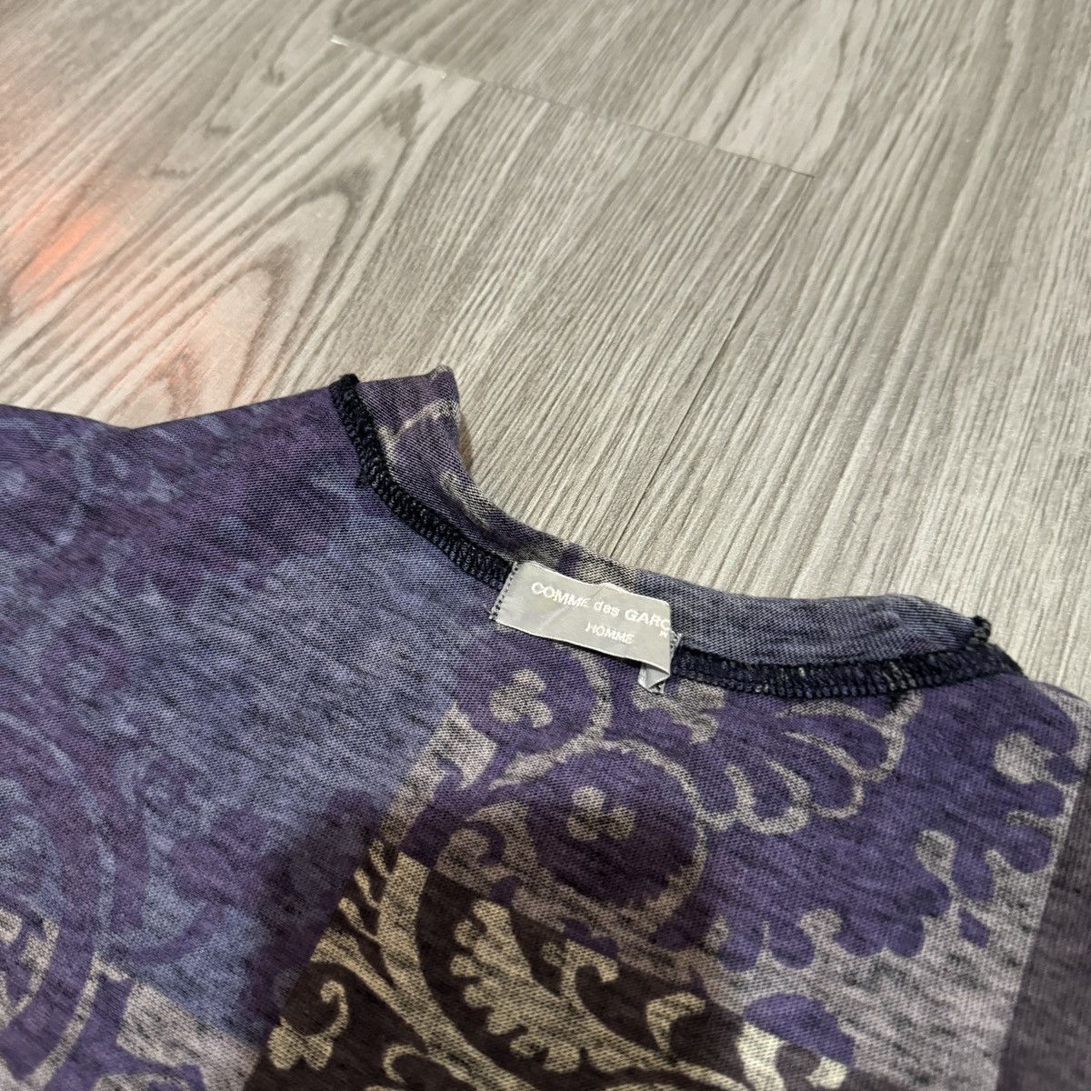 Comme des Garcons Comme Des Garcons Homme Inside Out Ethnic Tshirt Size US M / EU 48-50 / 2 - 12 Thumbnail