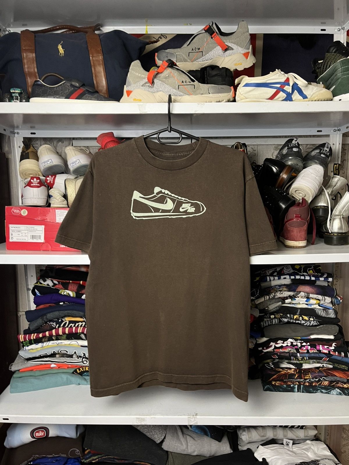 Nike Vintage Nike Brown T Shirt Cortez Big Logo Y2K Streetwear Size US M / EU 48-50 / 2 - 16 Thumbnail