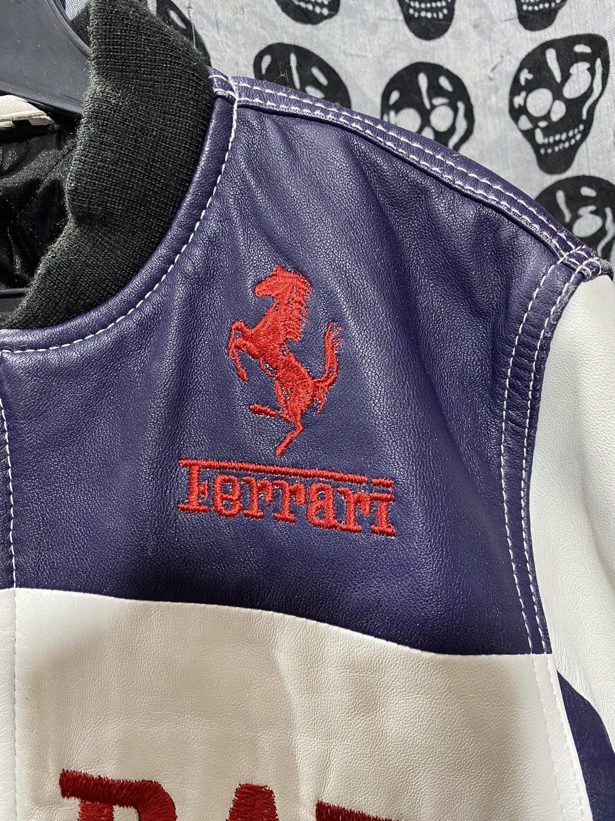 Ferrari Ferrari Vintage leather jacket big logo for woman Size XS / US 0-2 / IT 36-38 - 5 Thumbnail