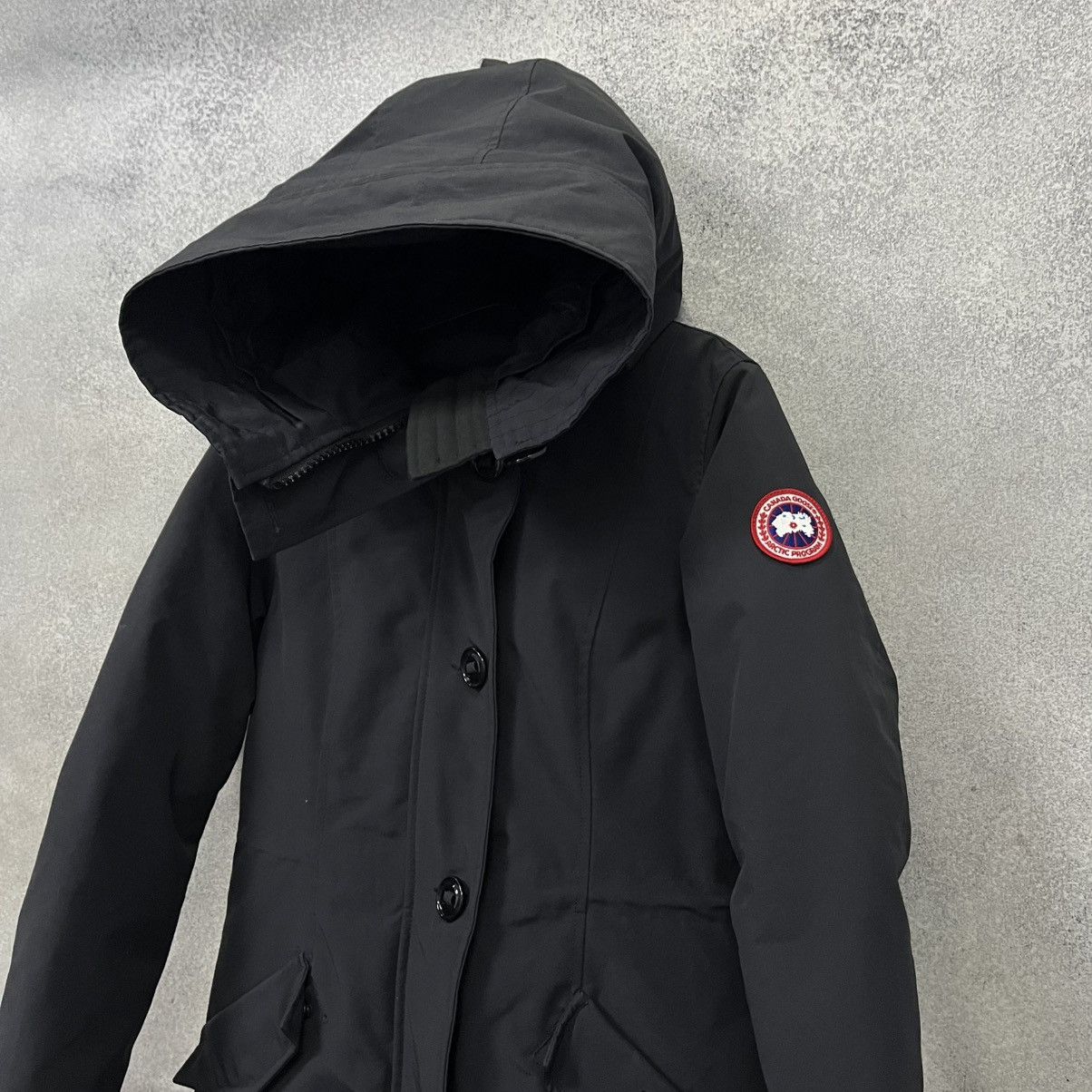 Canada Goose Canada Goose Parka Jacket Black Women’s Xs Size XS / US 0-2 / IT 36-38 - 2 Thumbnail