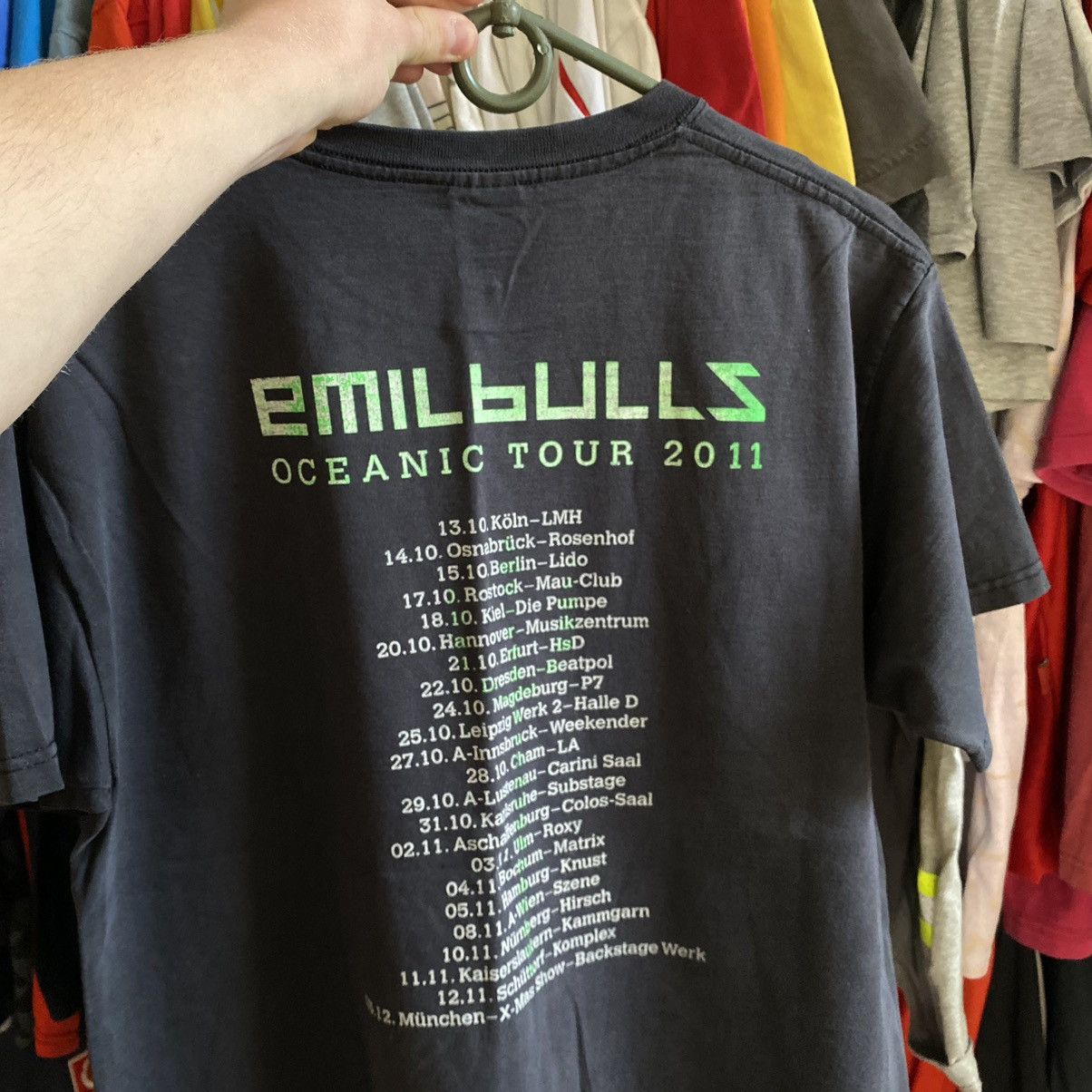 Band Tees Vintage Emilbulls Ocean Tour Big graphic logo rock tee Size US L / EU 52-54 / 3 - 2 Thumbnail