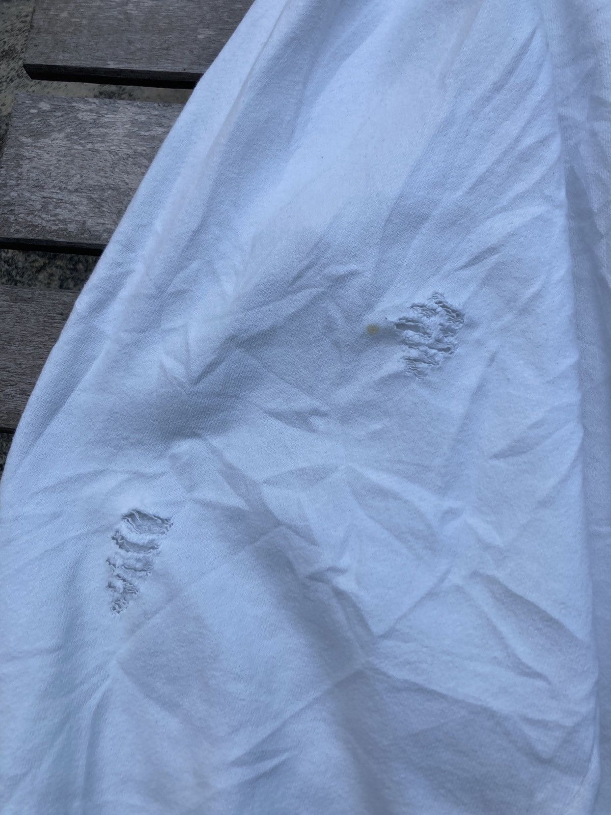 Band Tees Vintage Bootleg Sex Pistols Distressed Crewneck Sweatshirt Size US L / EU 52-54 / 3 - 18 Thumbnail