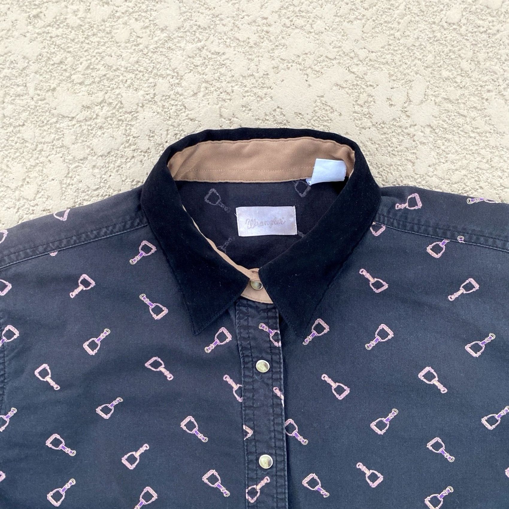Wrangler VINTAGE Wrangler Shirt Womens Medium Black Western Work Cowgirl Pearl Snap Shirt Size M / US 6-8 / IT 42-44 - 2 Thumbnail
