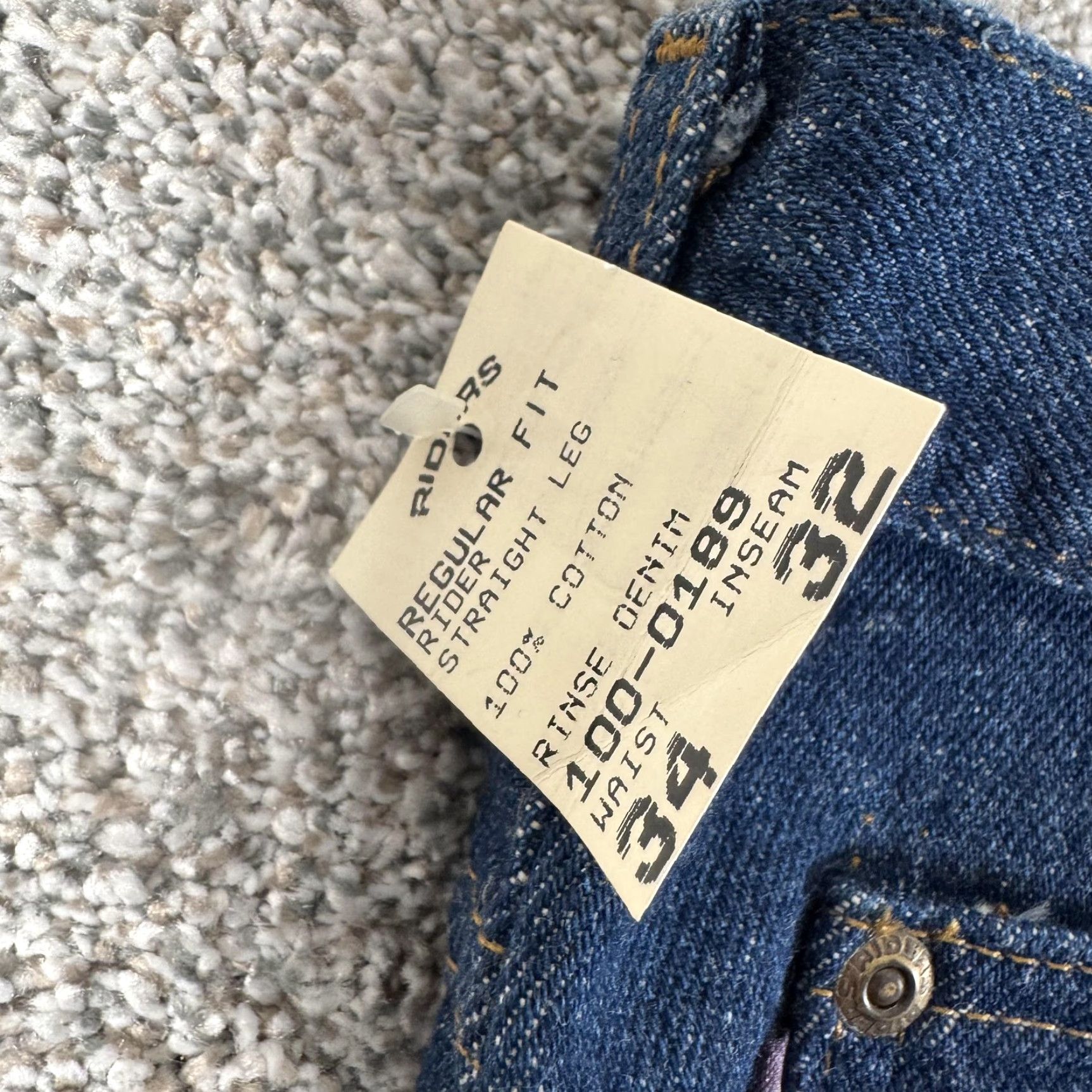 Lee VINTAGE Riders Jeans Mens 32x31 Regular Fit Straight Leg Rinse Denim Zip Fly 90s Blue Size US 34 / EU 50 - 2 Thumbnail