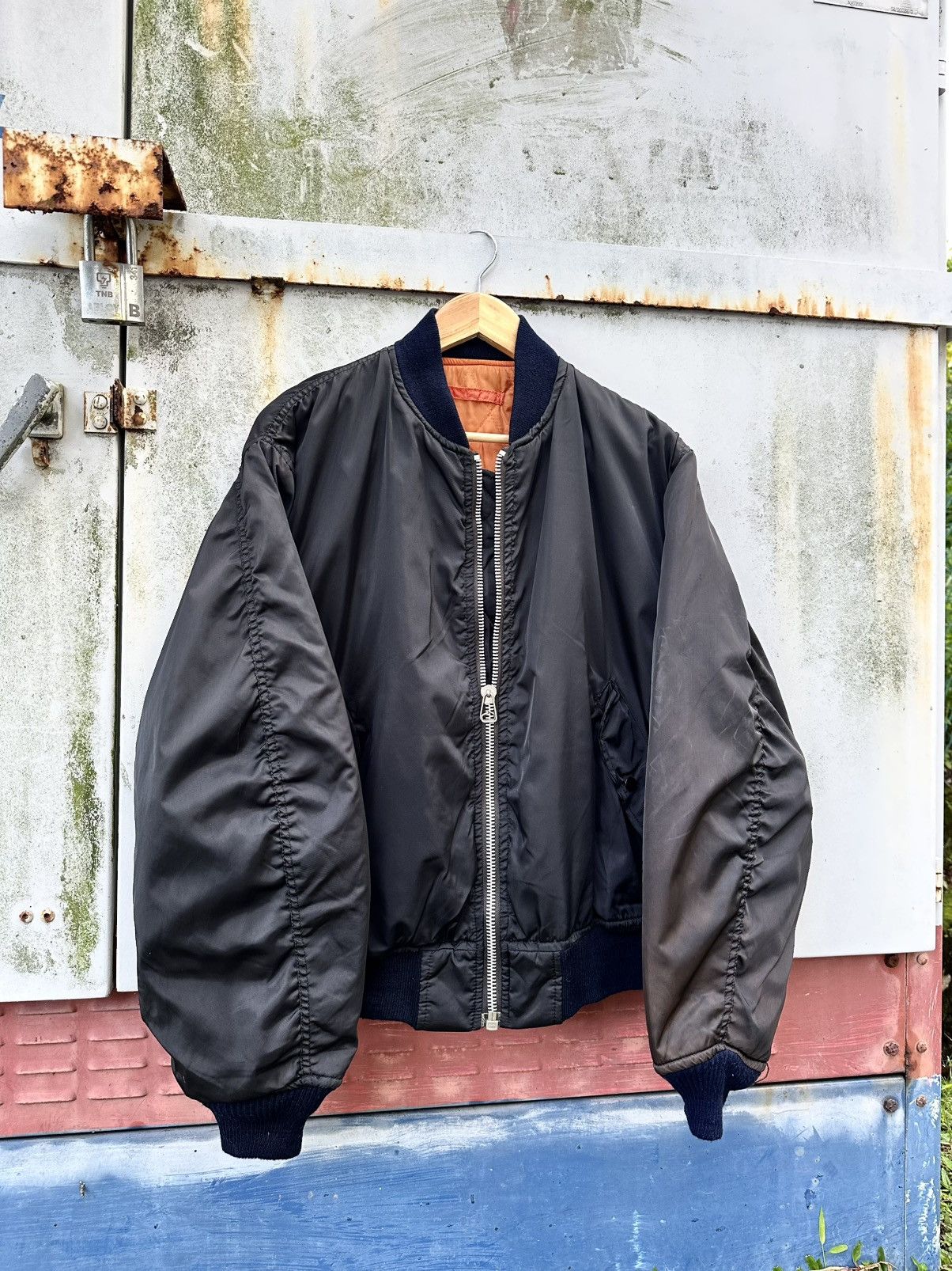 Vintage 🪖Vintage Sun Faded MA-1 Man Intermediate Bomber Jacket Size US L / EU 52-54 / 3 - 3 Thumbnail