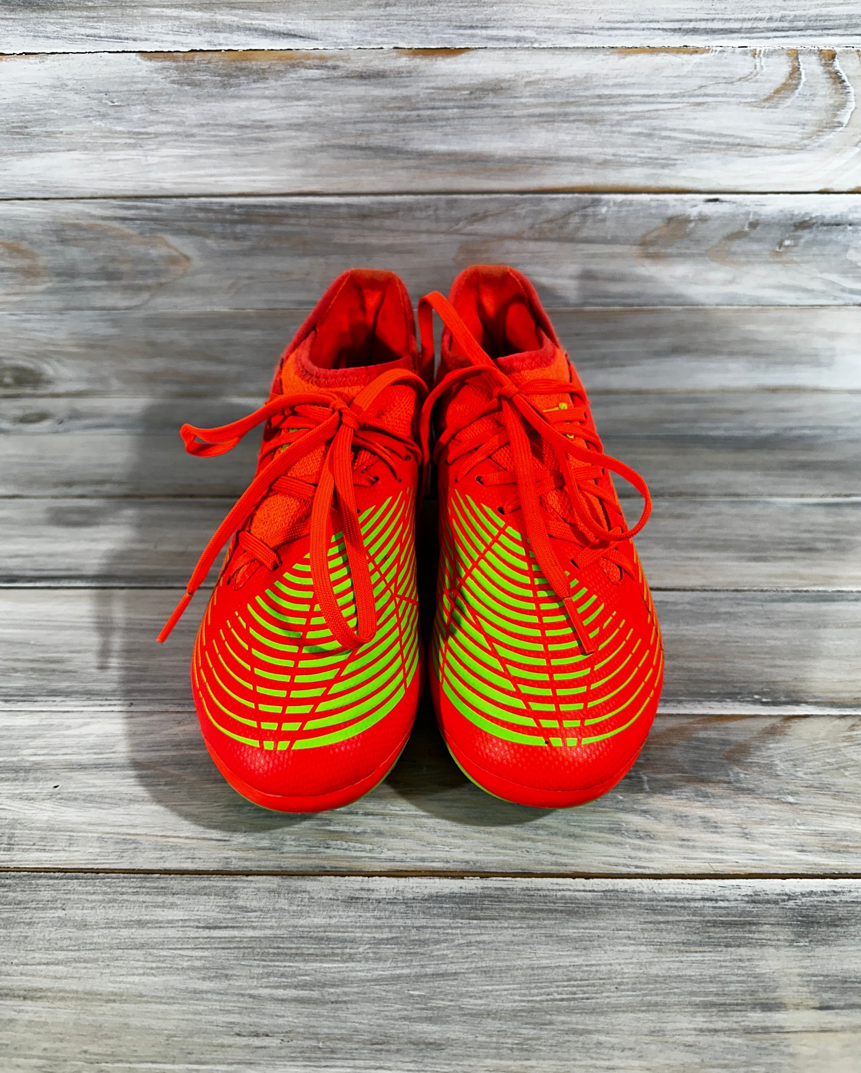 Adidas Adidas Predator Edge.3 MG Junior Football Cleats Boots Sport Size US 5 / EU 37 - 16 Thumbnail