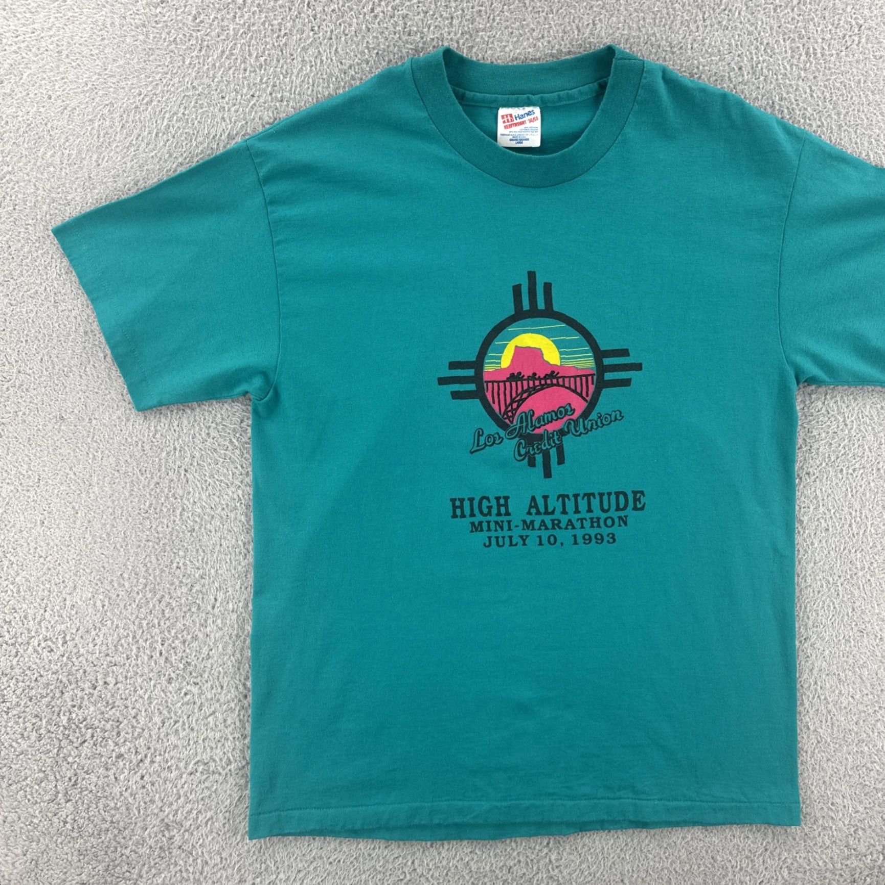 Hanes VINTAGE Hanes Shirt Mens L Green USA 1993 Los Alamos NM High Altitude Marathon Crew Neck Graphic Print Short Sleeve Size US L / EU 52-54 / 3 - 3 Thumbnail