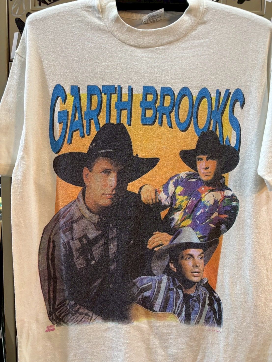 Other Garth Brooks 1991’s Size US M / EU 48-50 / 2 - 2 Thumbnail