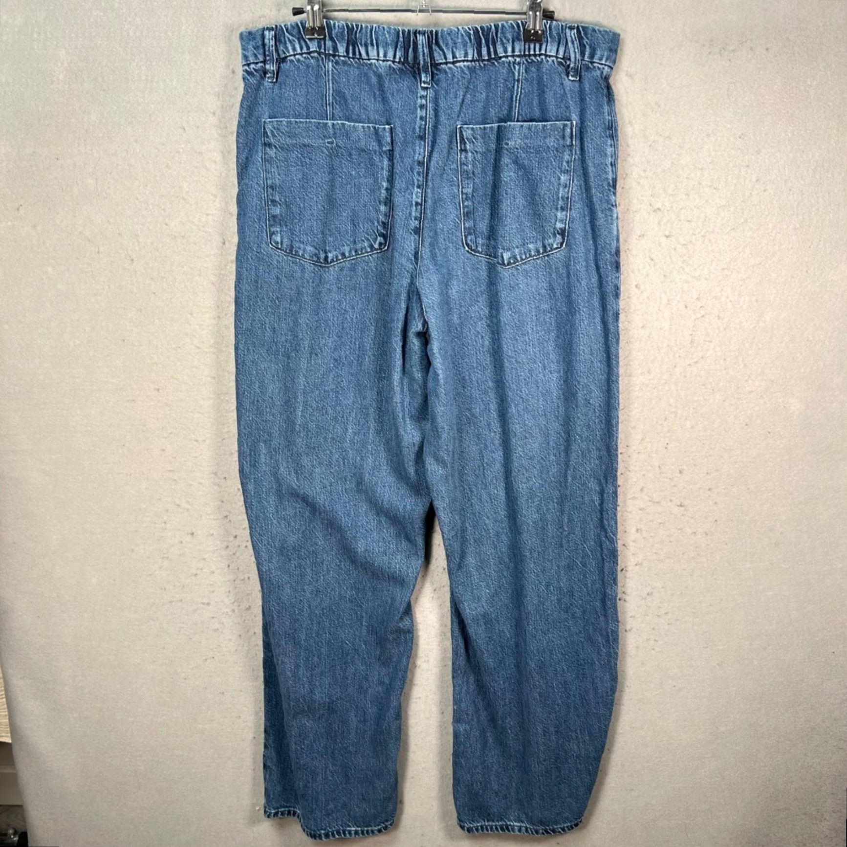 Uniqlo Uniqlo Womens XL Denim Straight Leg Jeans 31 in Inseam Blue Cotton Linen Lyocell Pants Men's? Size 40" / US 18 - 2 Thumbnail