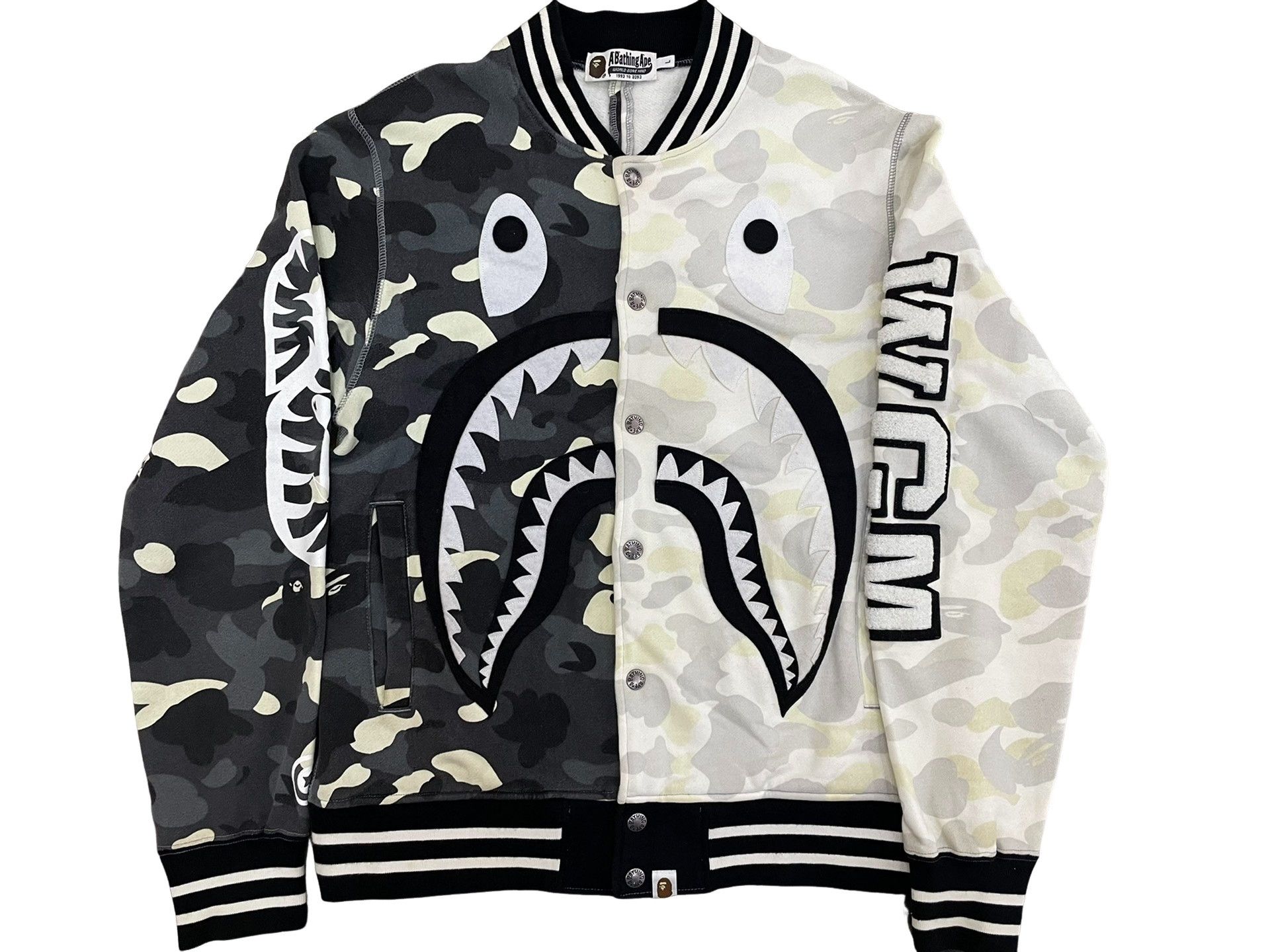 Bape BAPE Split Camo Shark Bomber Jacket Size L Size US L / EU 52-54 / 3 - 1 Thumbnail
