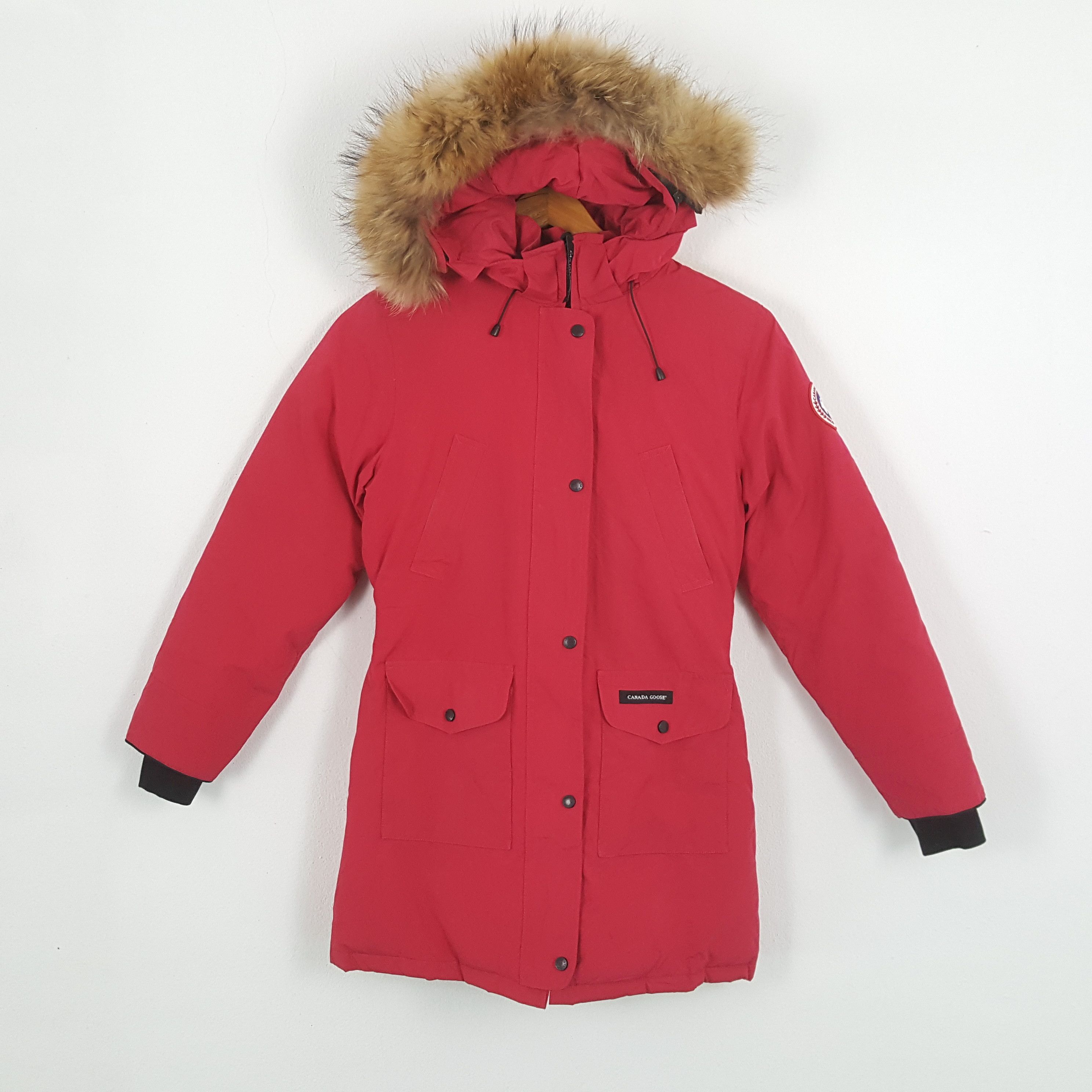 Vintage Vintage CANADA GOOSE Fashion Brand Winter Jacket Size S / US 4 / IT 40 - 1 Thumbnail