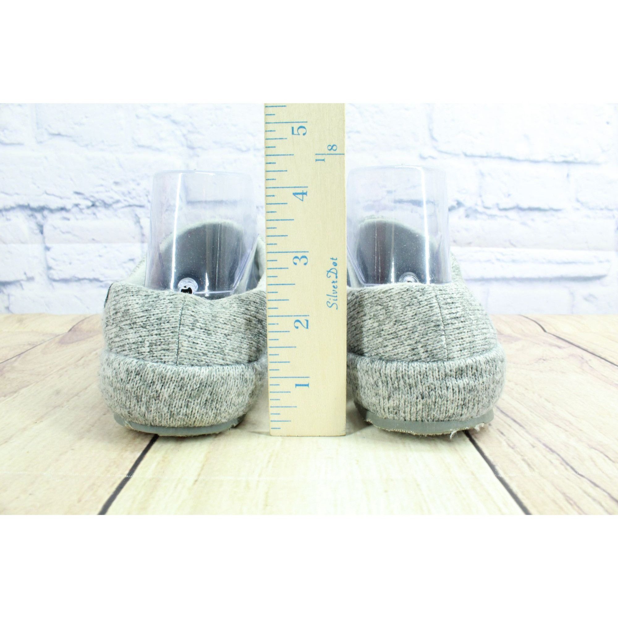L.L. Bean LL Bean Women's Sweater Fleece Lined Slipper Scuffs Sz 8 M Size US 8 / IT 38 - 6 Thumbnail