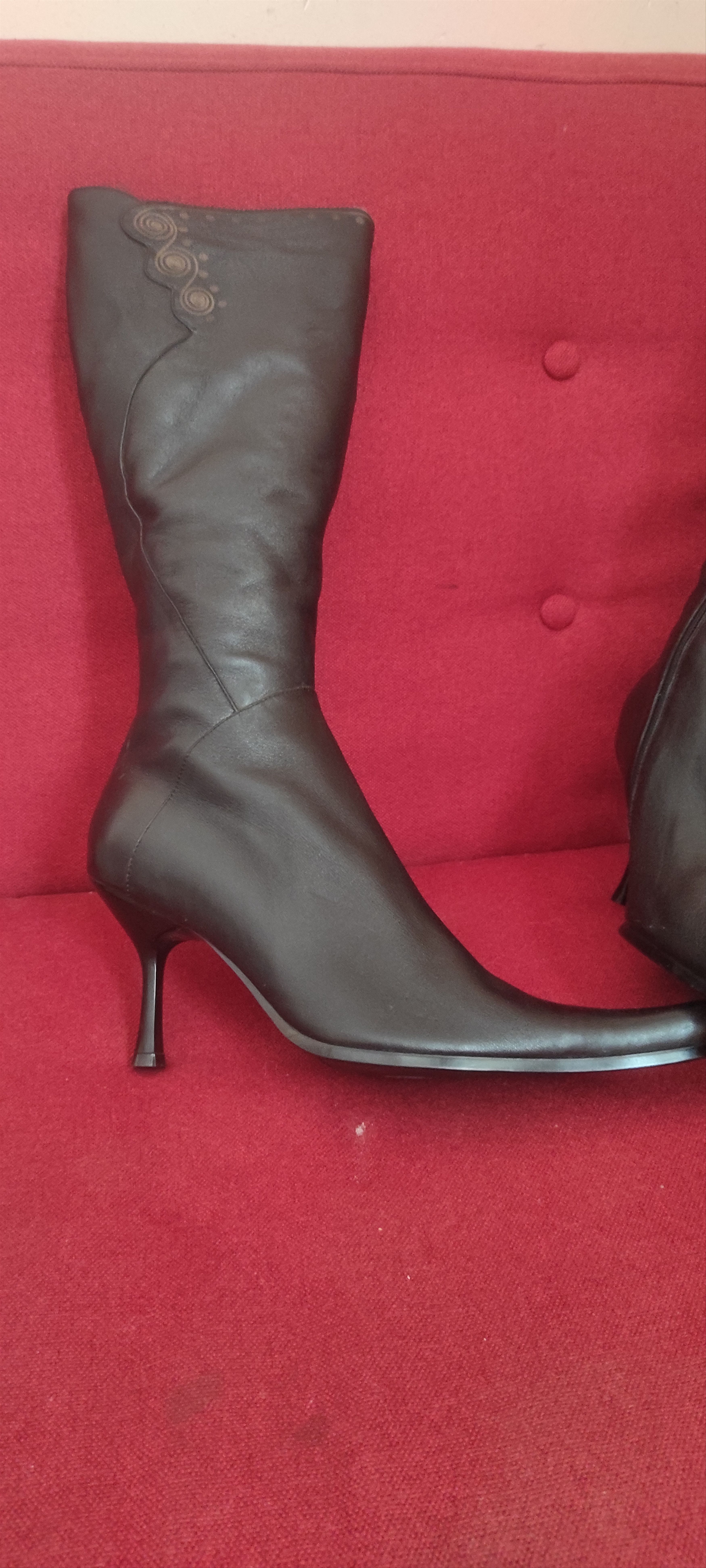Red Wing Red Wing pointy toe Women's Mid Calf knee High Heel Boots Size US 7 / IT 37 - 11 Thumbnail