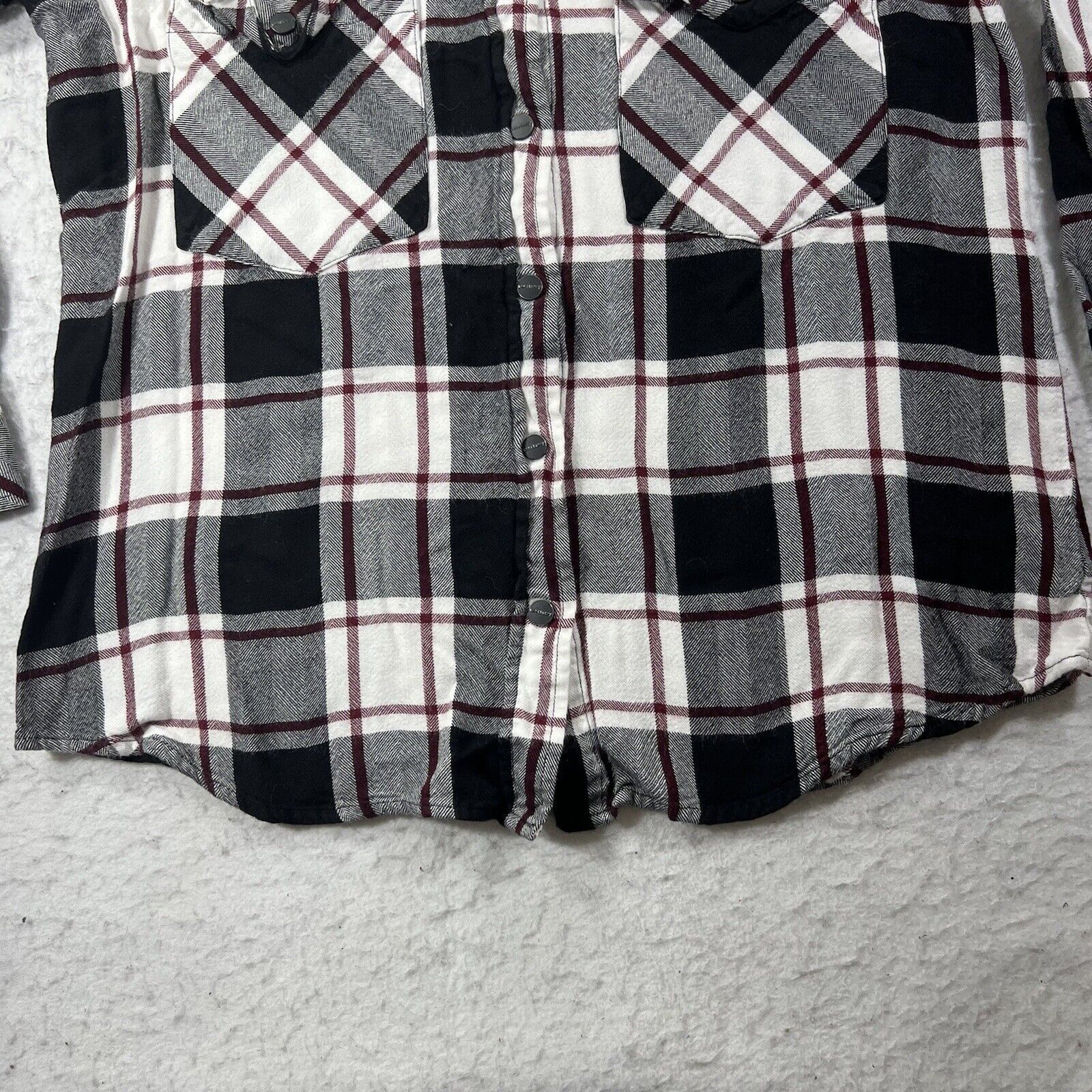 Other Sanctuary Boyfriend Style Snap Red Black Plaid Flannel Shirt Size S / US 4 / IT 40 - 4 Thumbnail