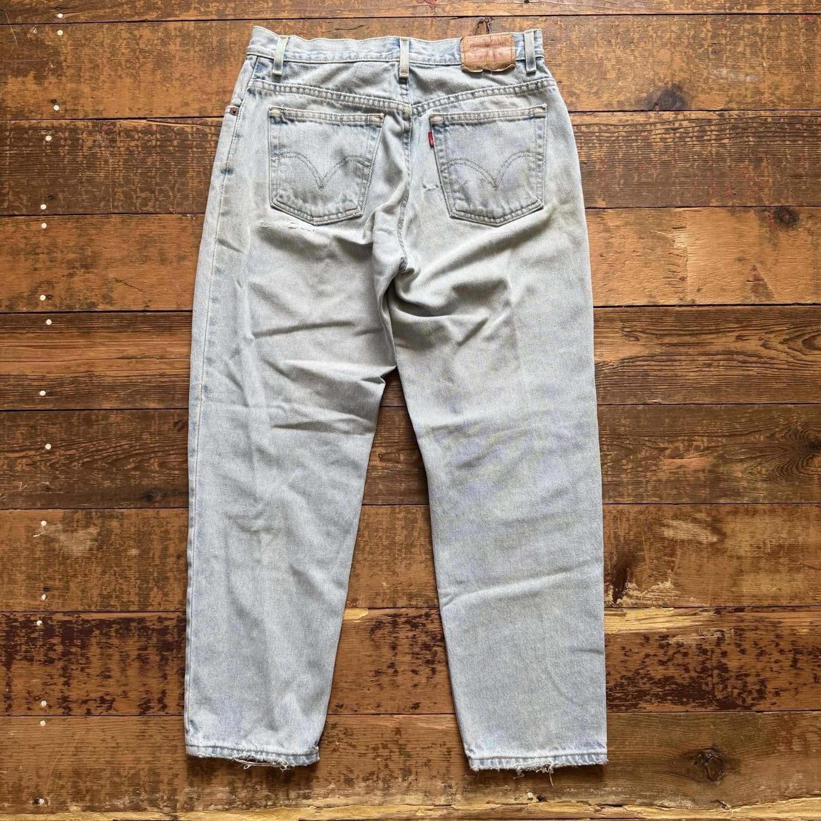 Levi's Vintage Levis Jeans Mens 32x28 Blue Denim 550 Loose Baggy Size US 32 / EU 48 - 1 Thumbnail