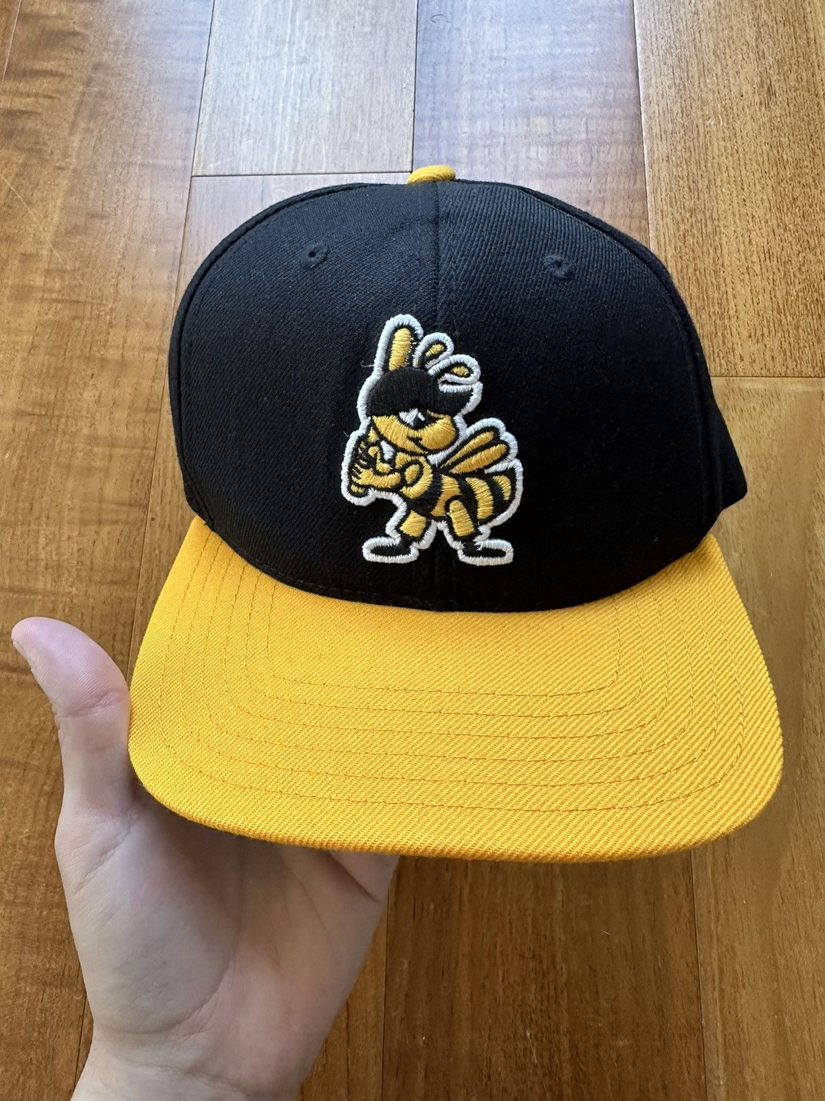 Vintage Vintage Y2K 00s American Needle Georgia Tech Snapback Hat Size ONE SIZE - 2 Thumbnail