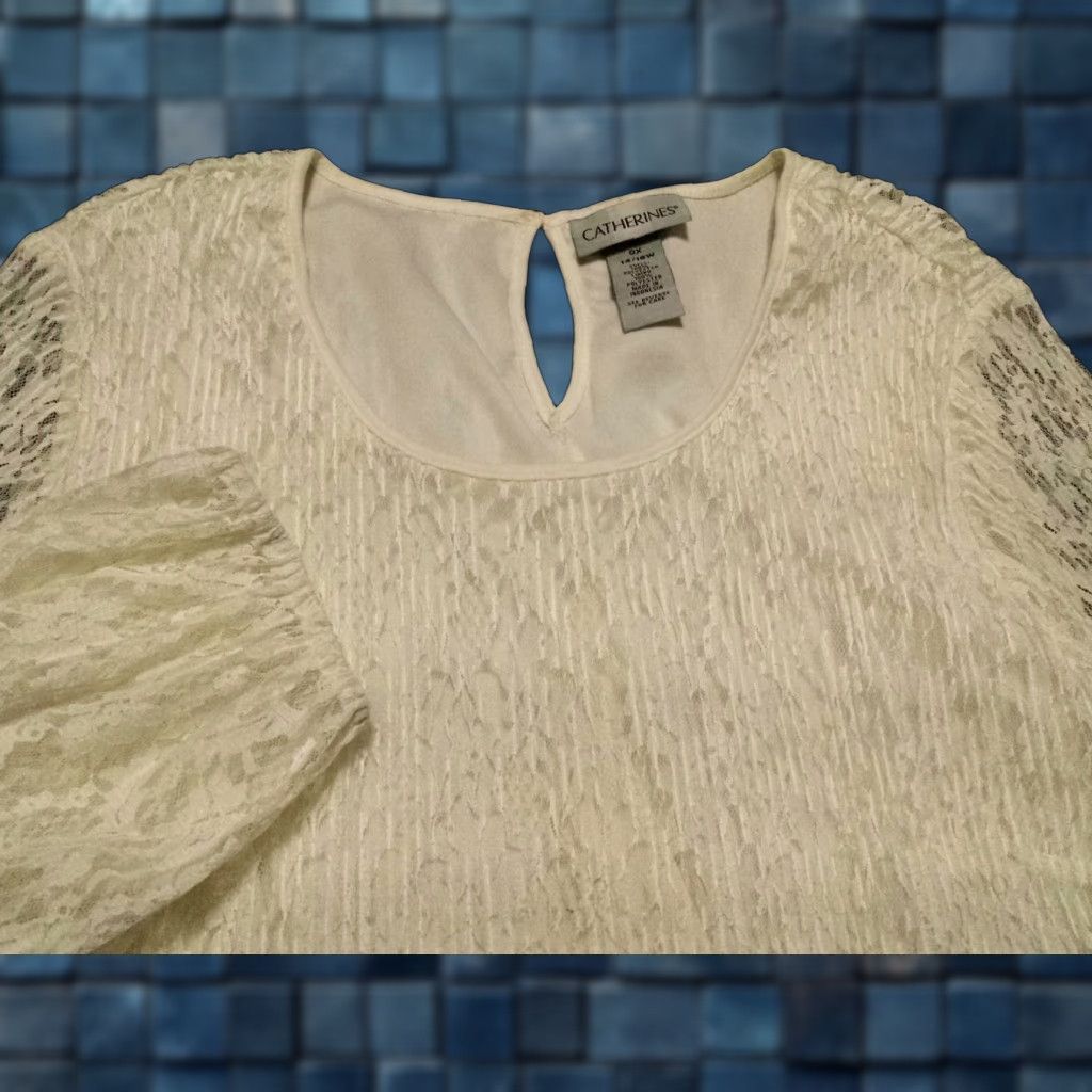 Vintage Catherines 0X Plus Shirt Long Sleeve Scoop Neck White Lace Geometric Polyester Casual Blouse Womens Size XL / US 12-14 / IT 48-50 - 1 Thumbnail