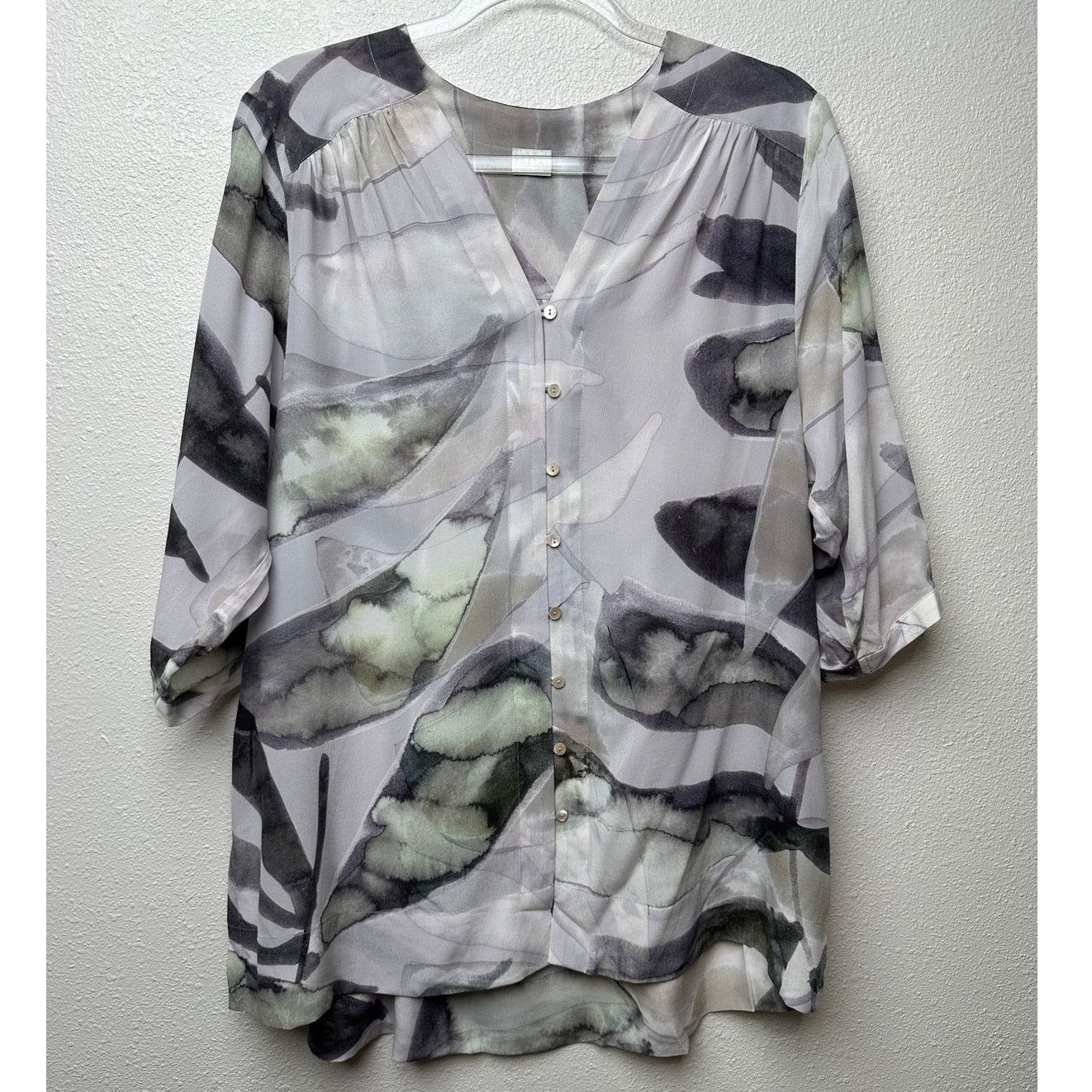 Other Poetry 100% Silk Blouse Gray Green Ivory Womens US 10 V Neck Size L / US 10 / IT 46 - 4 Thumbnail