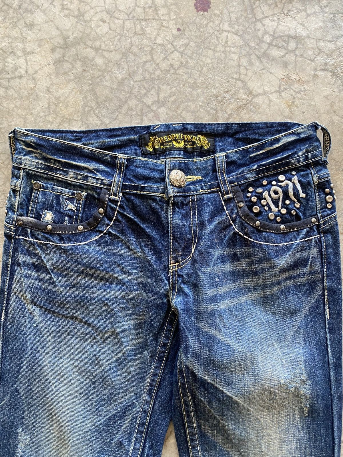 20471120 FLARE RED PEPPER JEANS ED HARDY STYLE EMBROIDERED JAPANESE Size US 31 - 4 Thumbnail