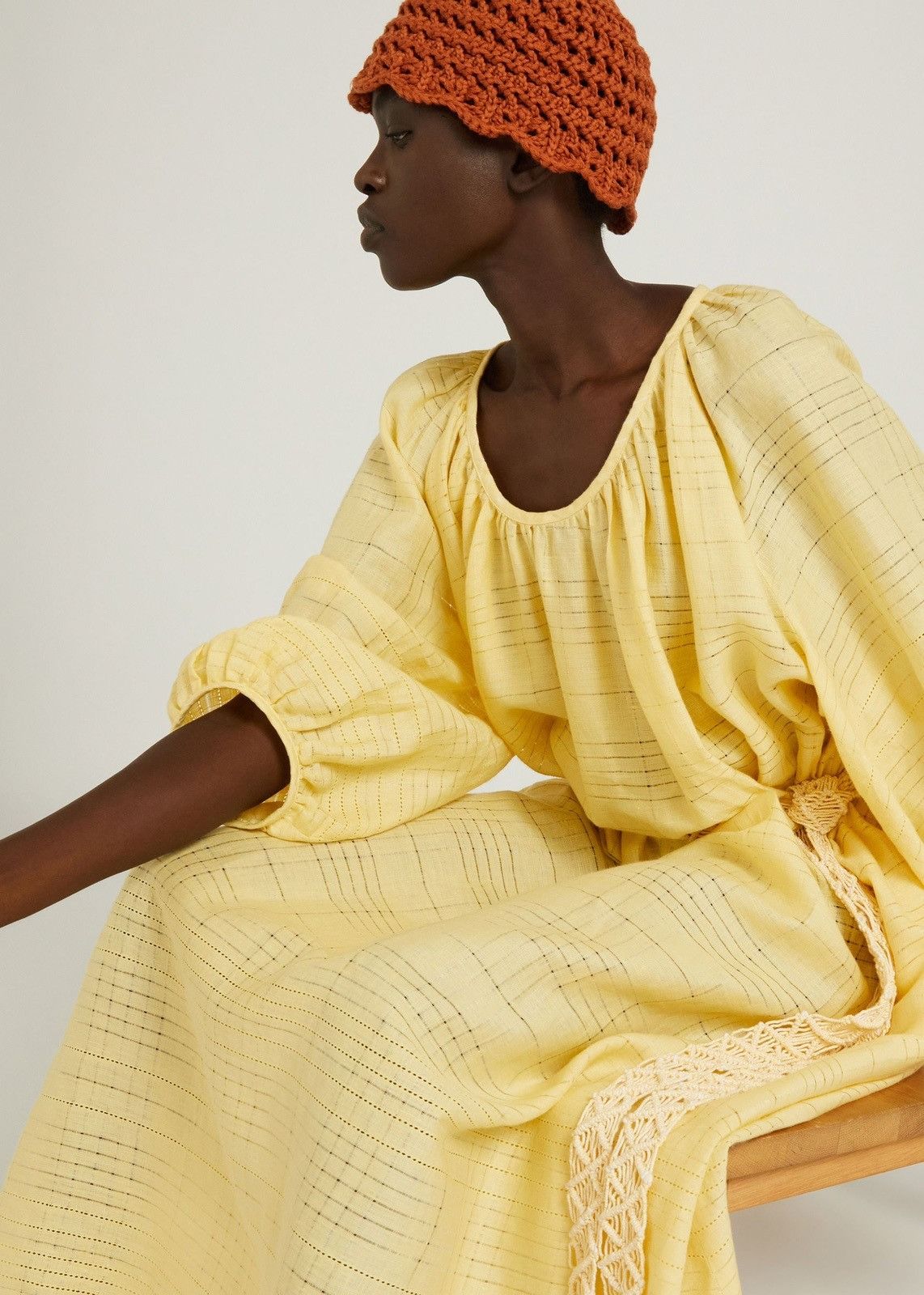 Loro Piana o1srvl11e0824 Medea Af Needle Linen Midi Dress in Yellow Size M / US 6-8 / IT 42-44 - 4 Thumbnail